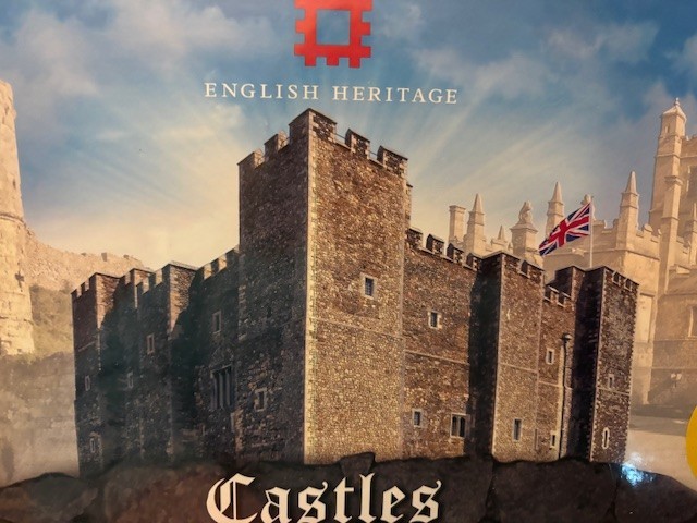 Monopoly English Heritage Castles Edition Board Game New from UK – Free Shipping