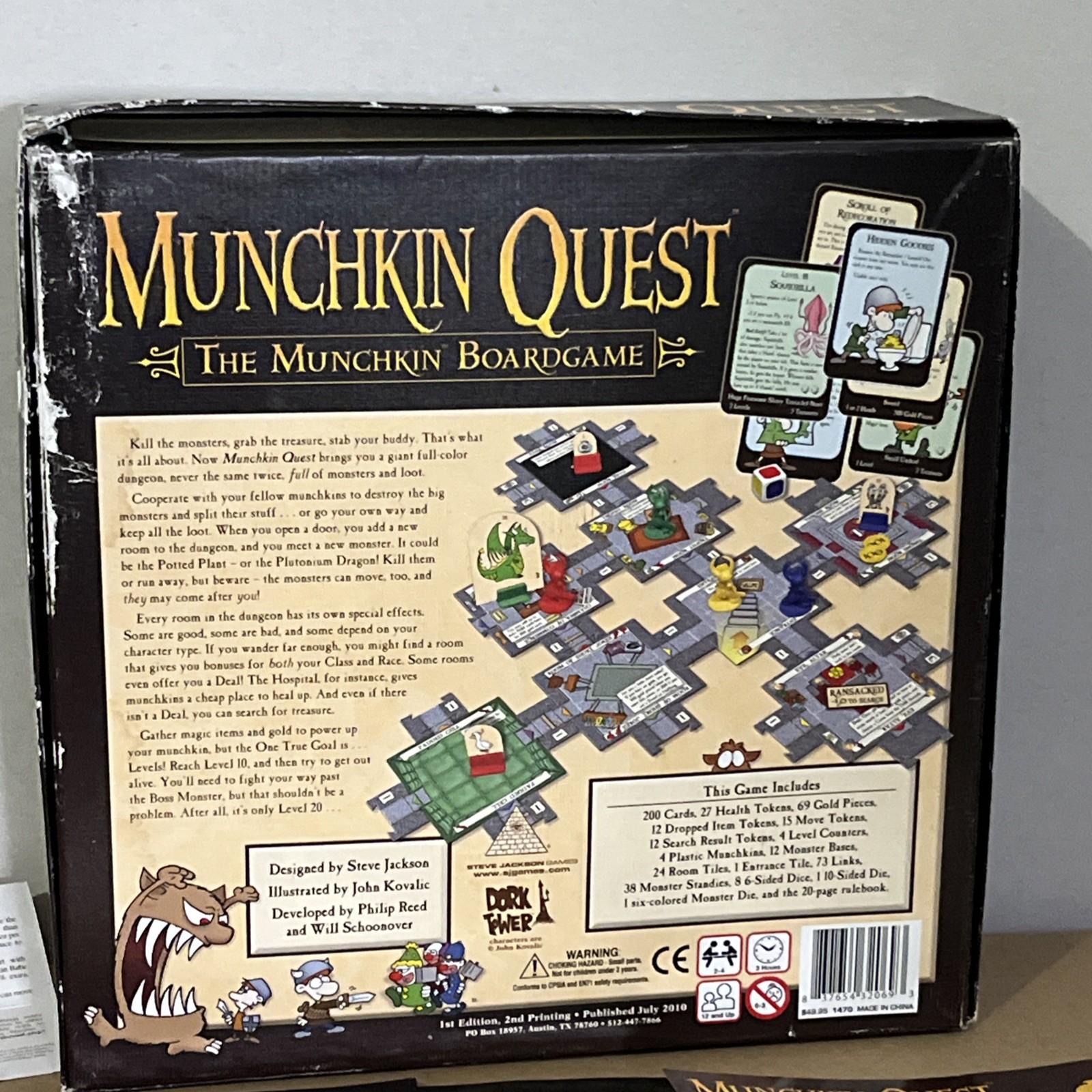 4 In 1 Munchkin Quest + Portal Kombat + Looking For Trouble & Zombies Expansions