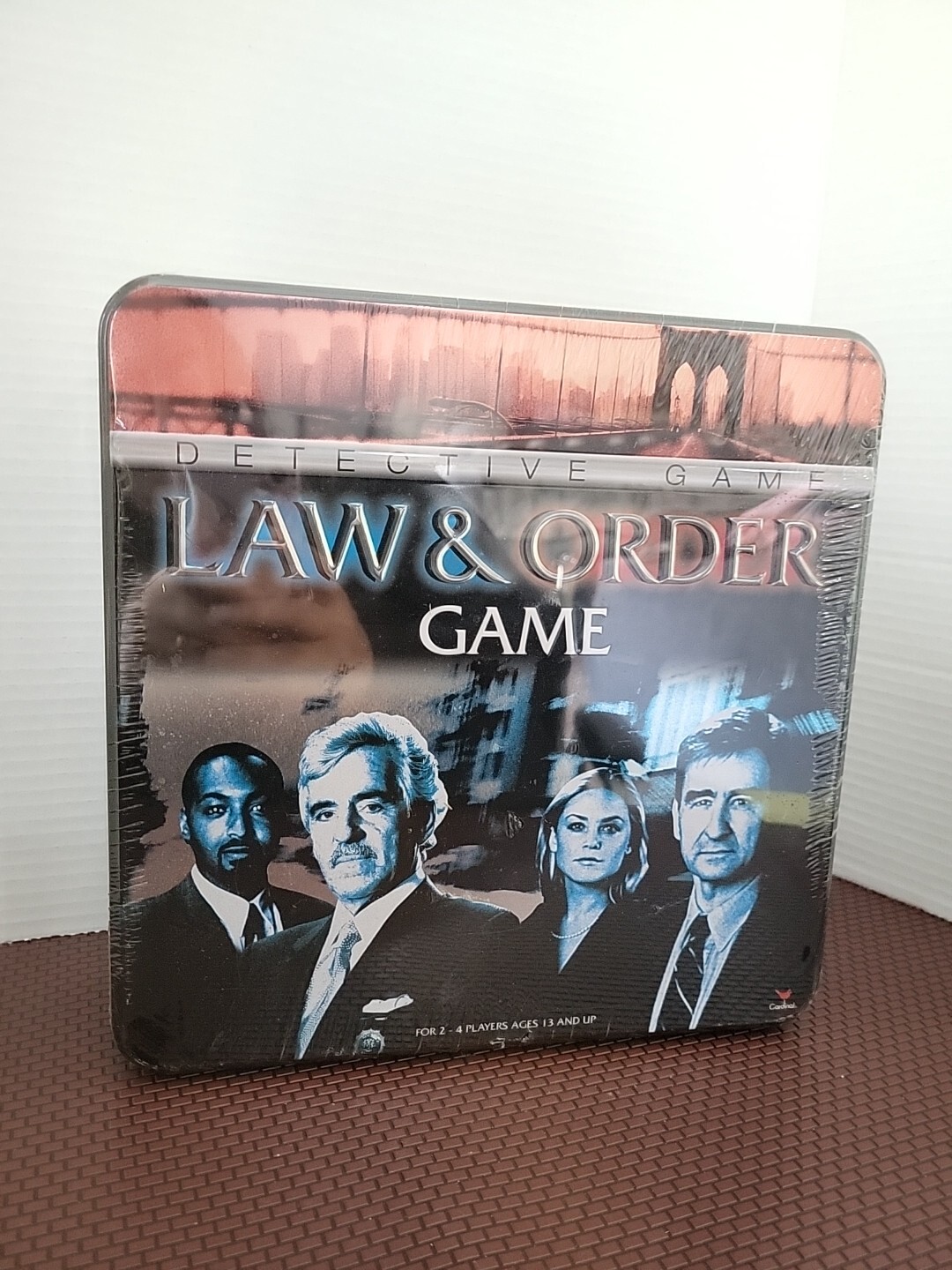 Law And Order Detective Board Game In Tin (New 2-4 Players)