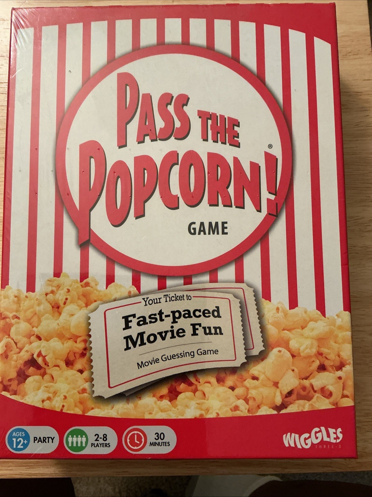 Pass the Popcorn!, NEW/Sealed, Movie Fun Game, 12+, 2 – 8 Players