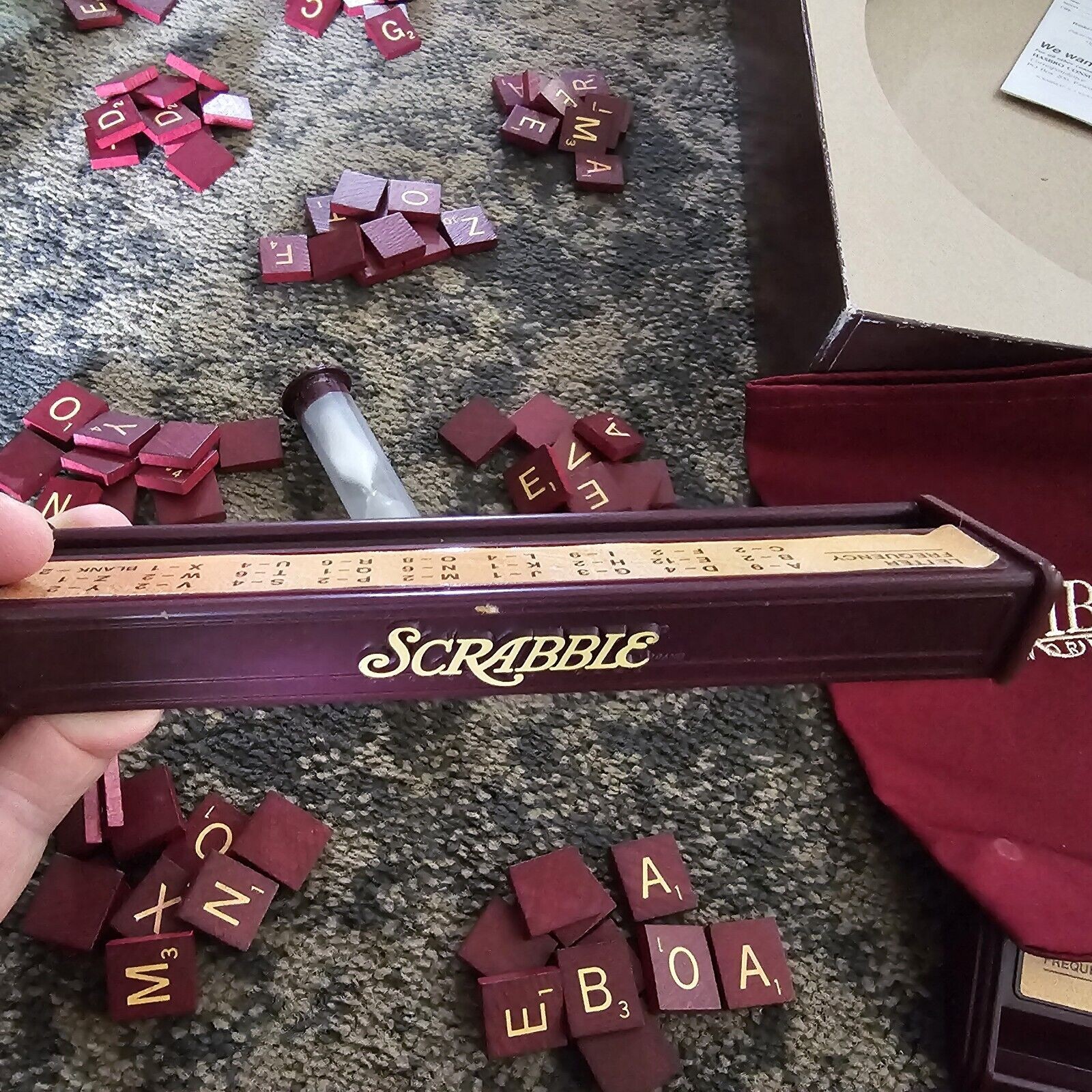 Scrabble Deluxe Collector’s Edition Turntable Crossword Rotating Milton Bradley