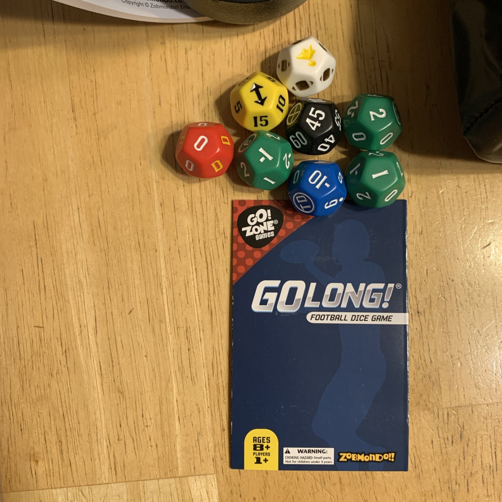GO LONG! Football Dice Game Zobmondo!! Travel Bag, 8 Dice, Score Cards, Rules