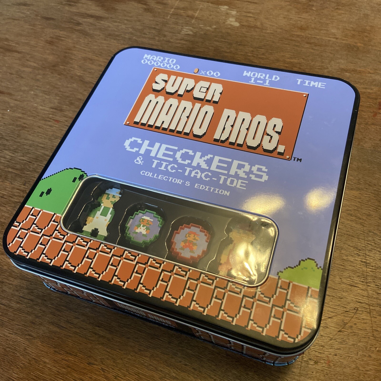 Super Mario Bros Checkers TicTacToe Collector’s Edition Tin 2016 Factory Sealed
