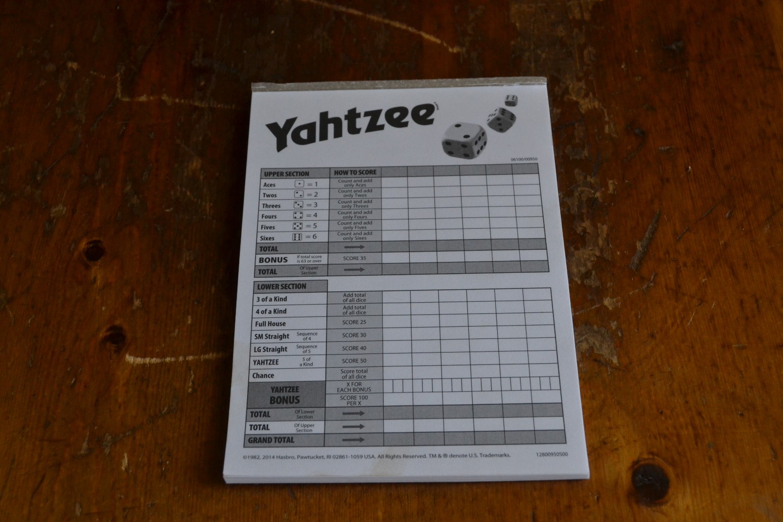 Michael Graves Design YAHTZEE Game Custom Wooden Box & Cup w/ Score Sheets