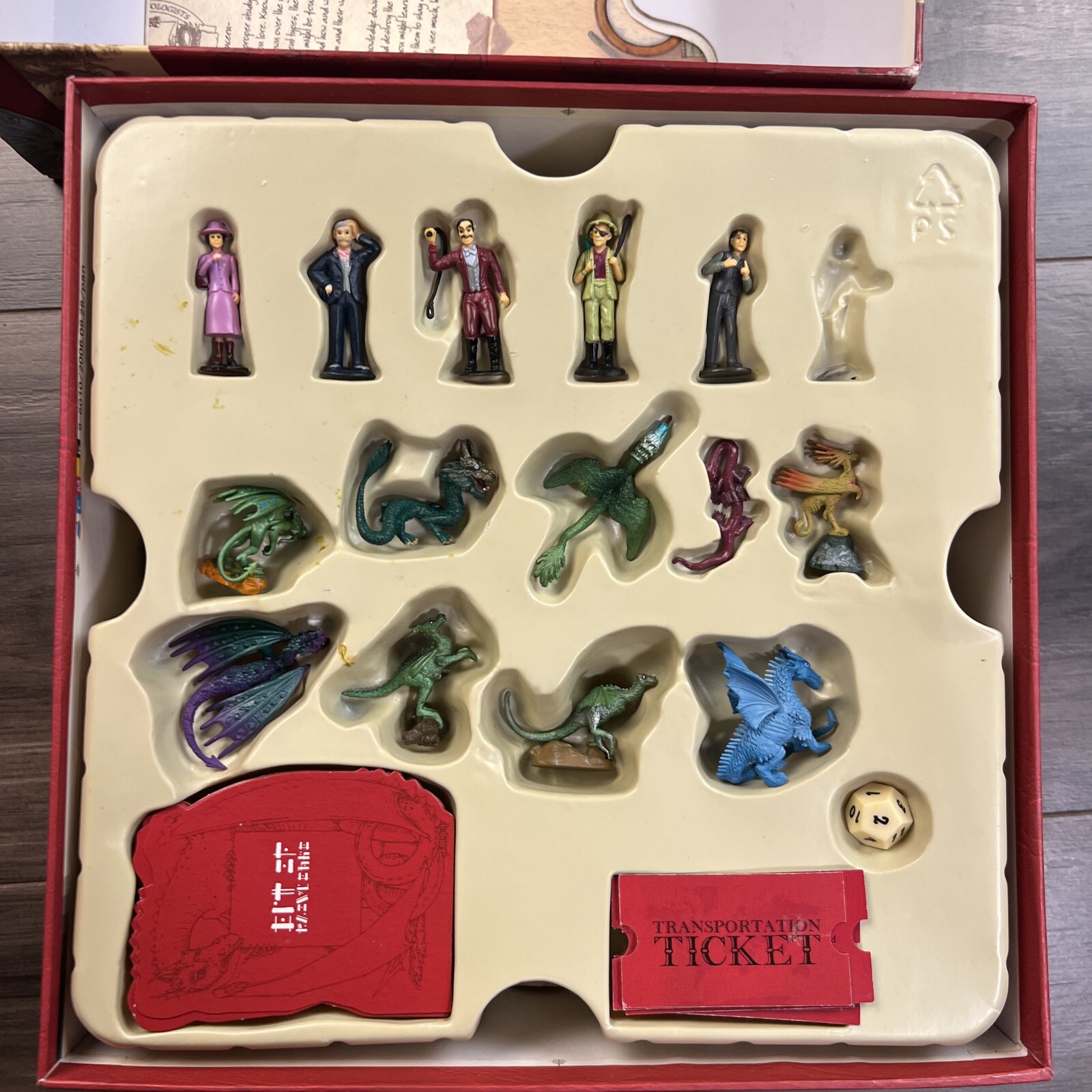 Dragonology The Game 2003 Sababa Toys Board Game (Missing 1 Figure)