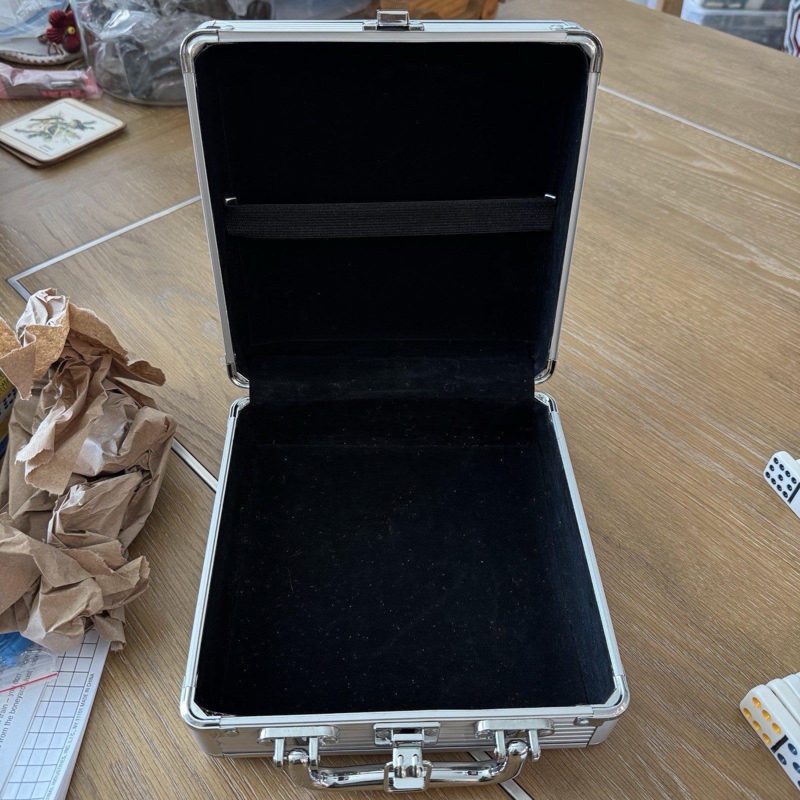 Cardinal Mexican Train Dominoes Metal Travel Case, Score Sheet & Instructions