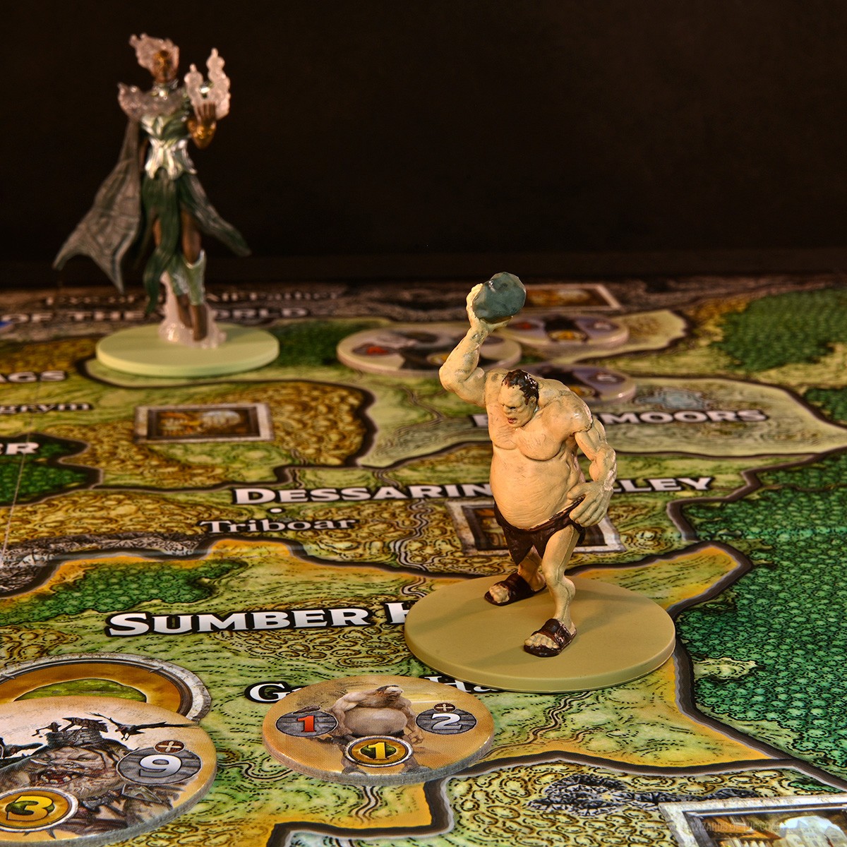 Dungeons & Dragons: Assault of the Giants Board Game (Premium Edition)