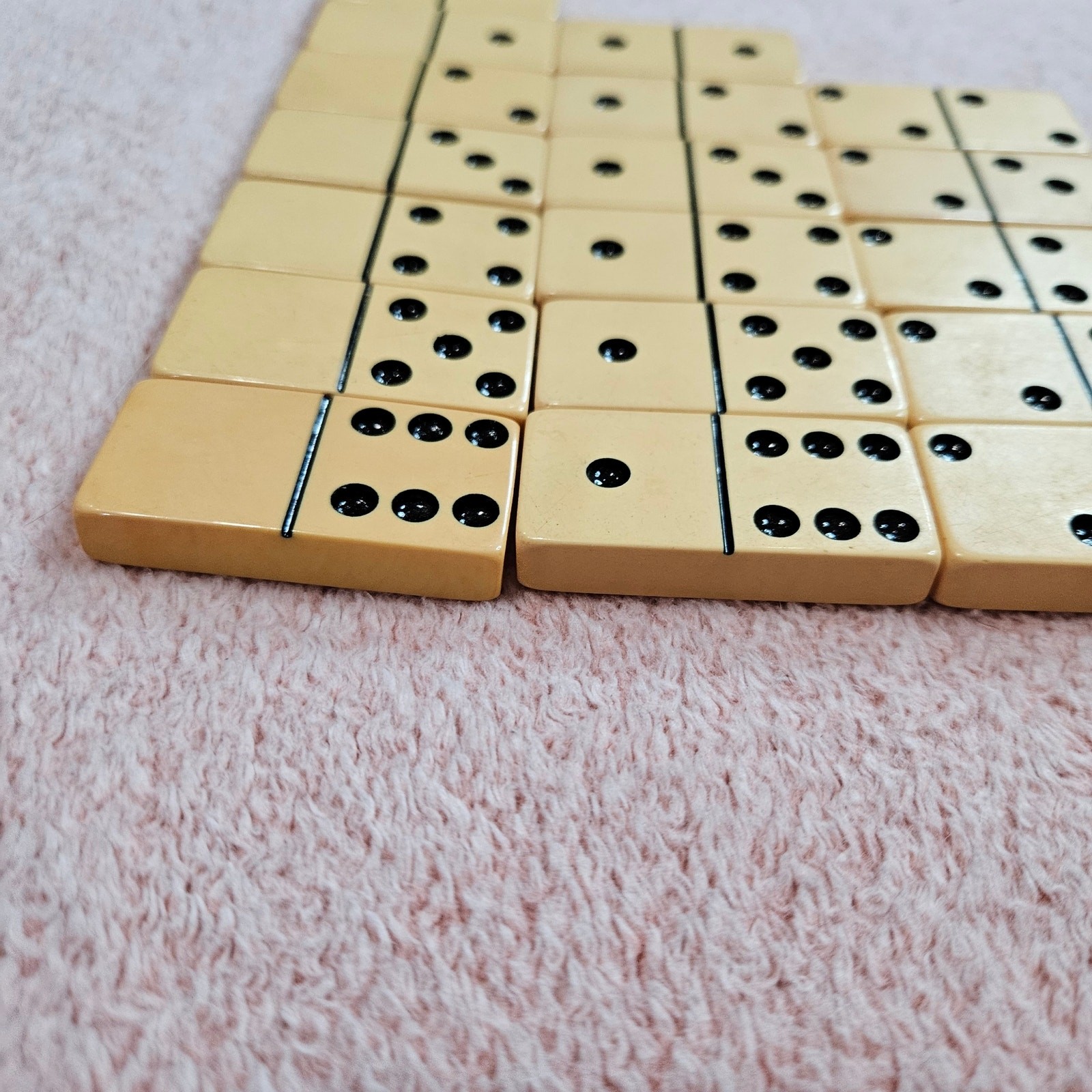 Vintage Cardinal Industries Texas 42 Dominoes Set (Double 6)