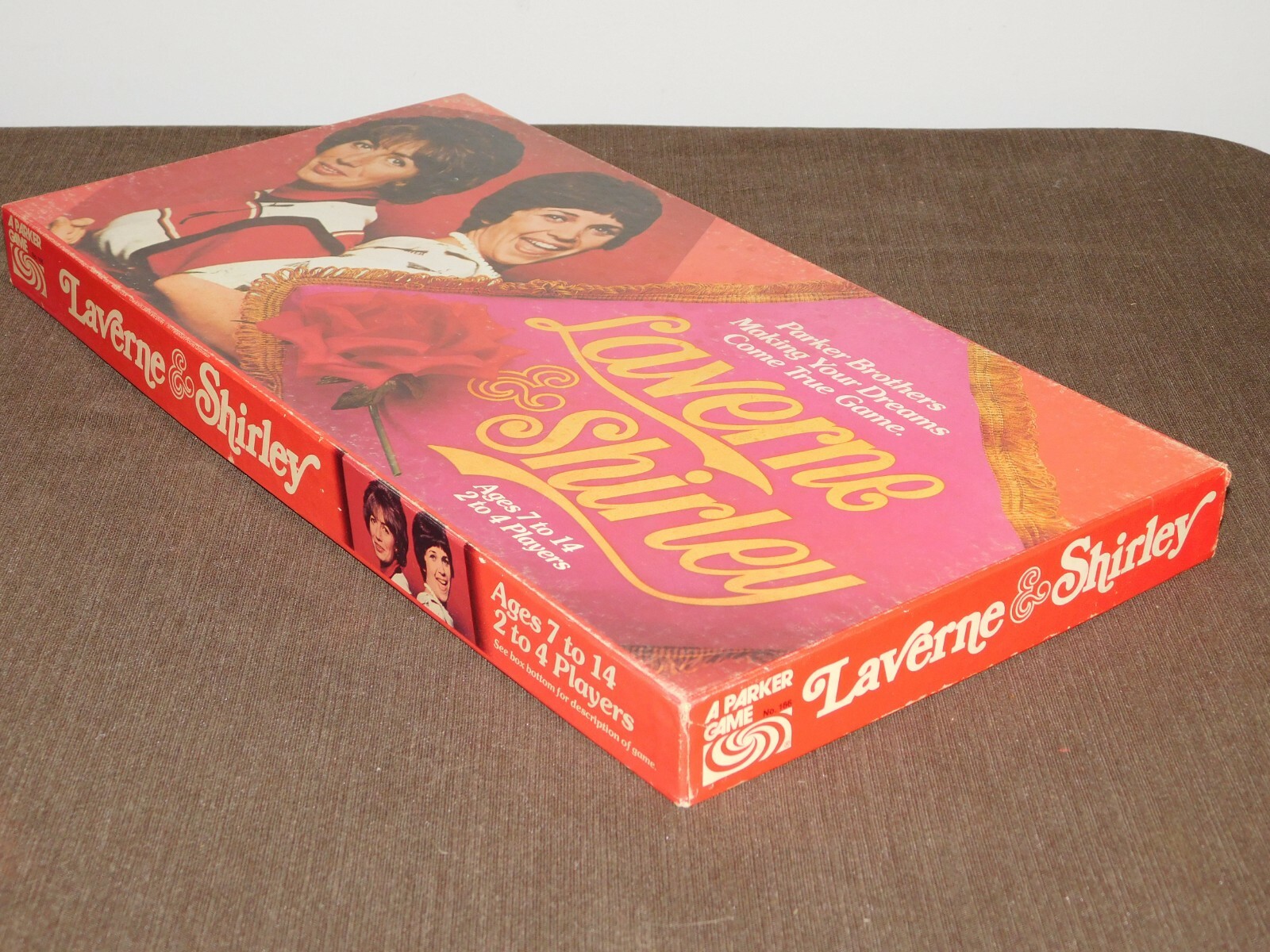 VINTAGE 1977 PARKER BROTHERS LAVERNE & SHIRLEY BOARD GAME COMPLETE