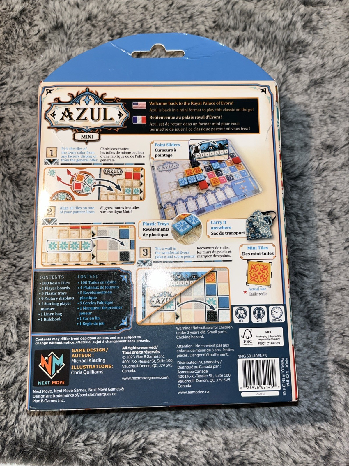 Next Move Games – Blue: Mini Box Little Damaged On Back Canada French Read