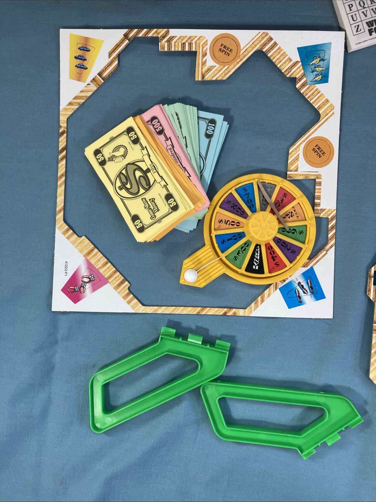Wheel of Fortune Board Game • 1999 Vintage Parker Brothers / Hasbro