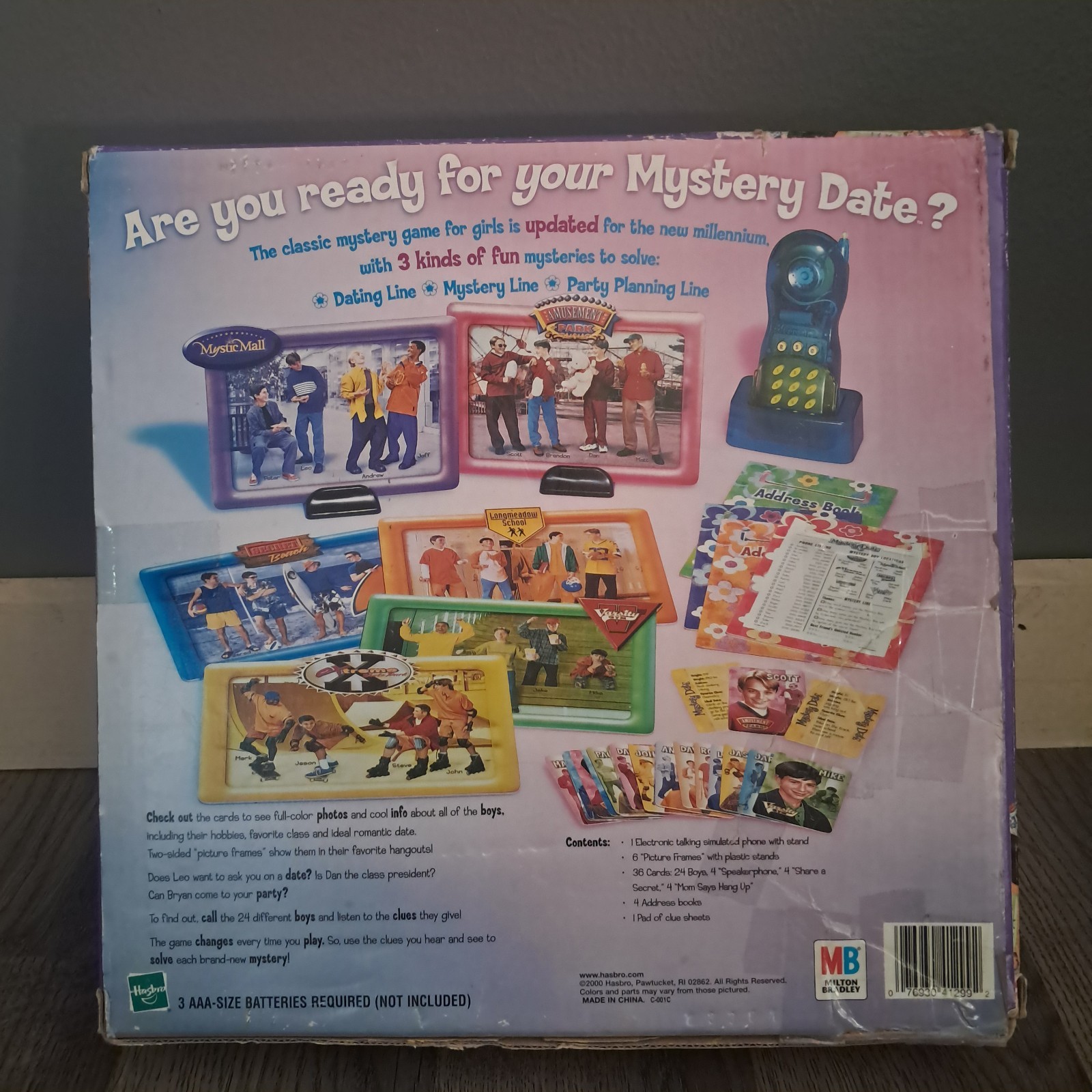 Milton Bradley Mystery Date Board Game Electronic Talking Phone 2000