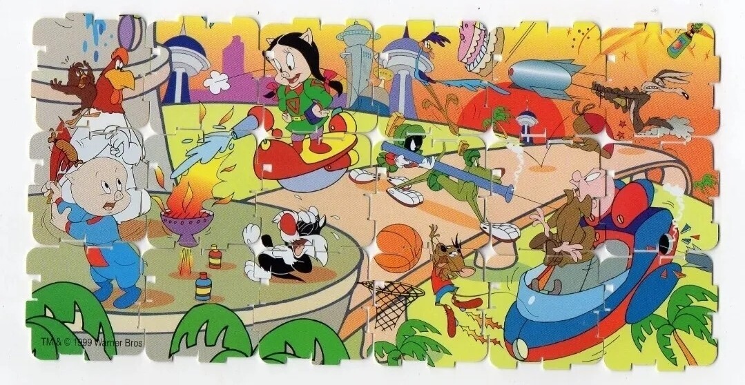 Walkers Looney Tunes Qubix Tazos – Complete set of 36 Tazos – year 2000 Sealed