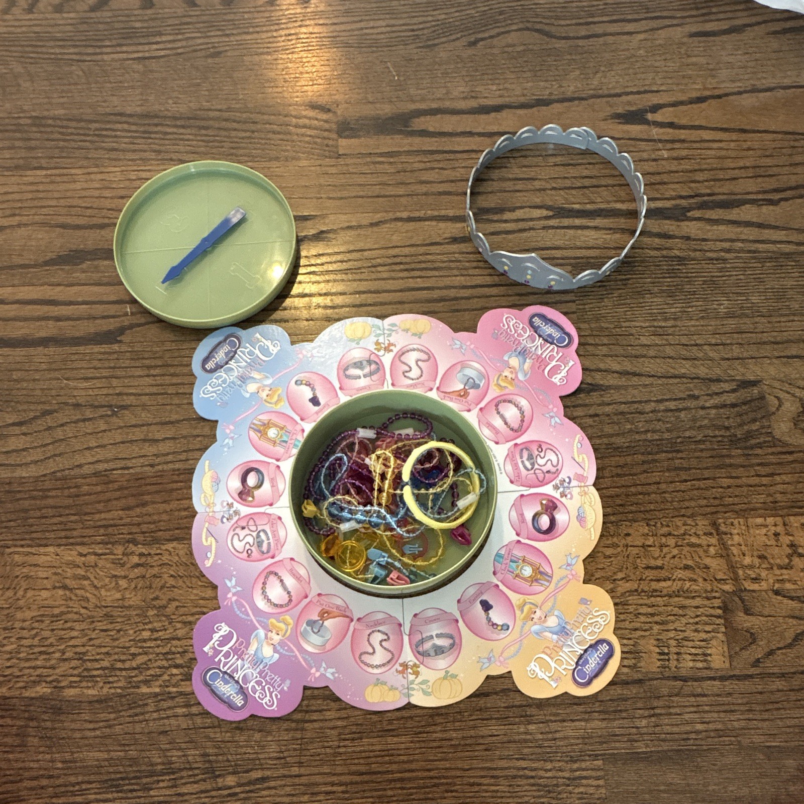 Milton Bradley Pretty Pretty Princess Cinderella Special Ed 2-4 Age 5+