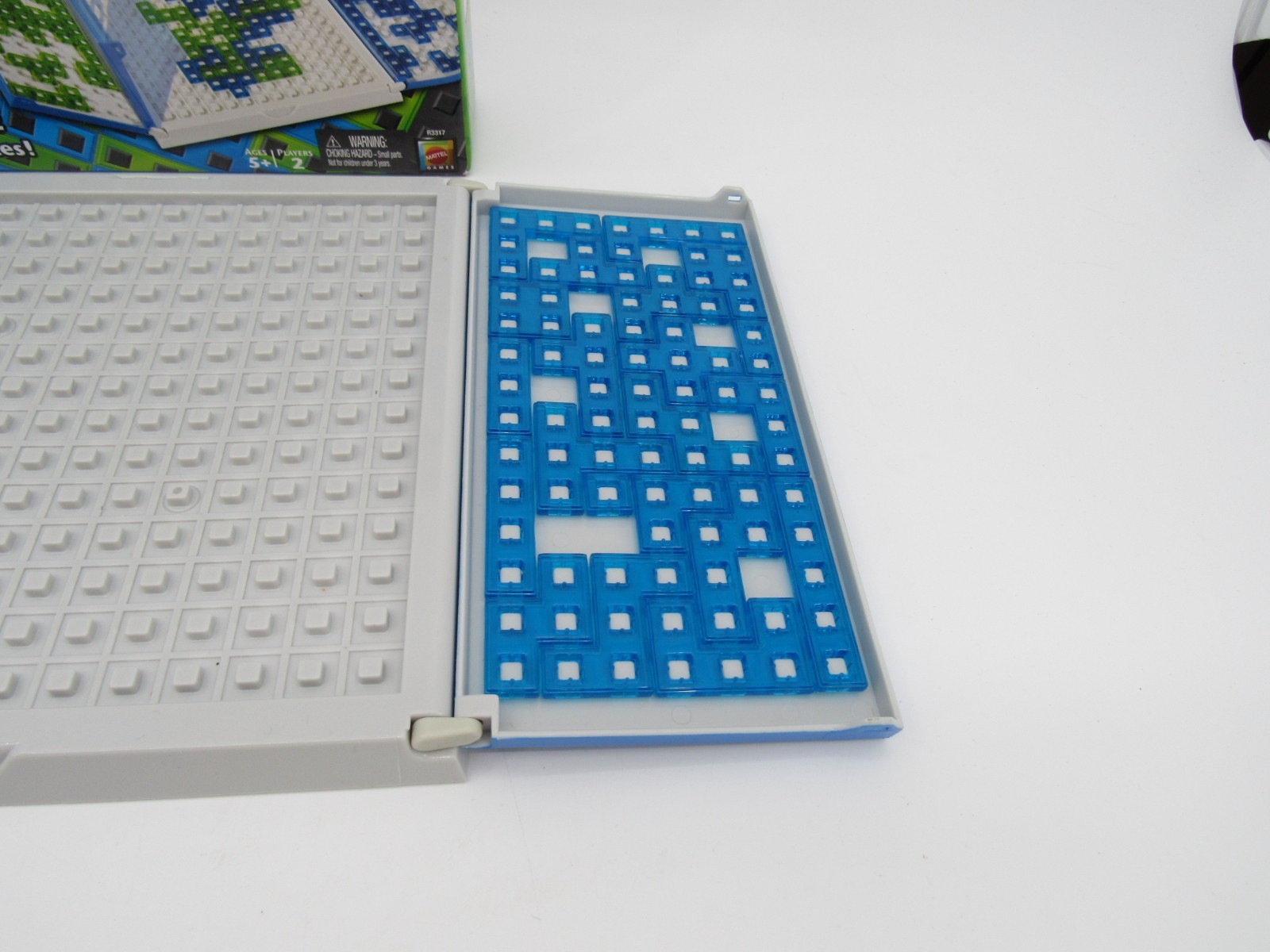 Blokus To Go for 2 Players COMPLETE Mattel 2009 Storage Trays Travel Strategy