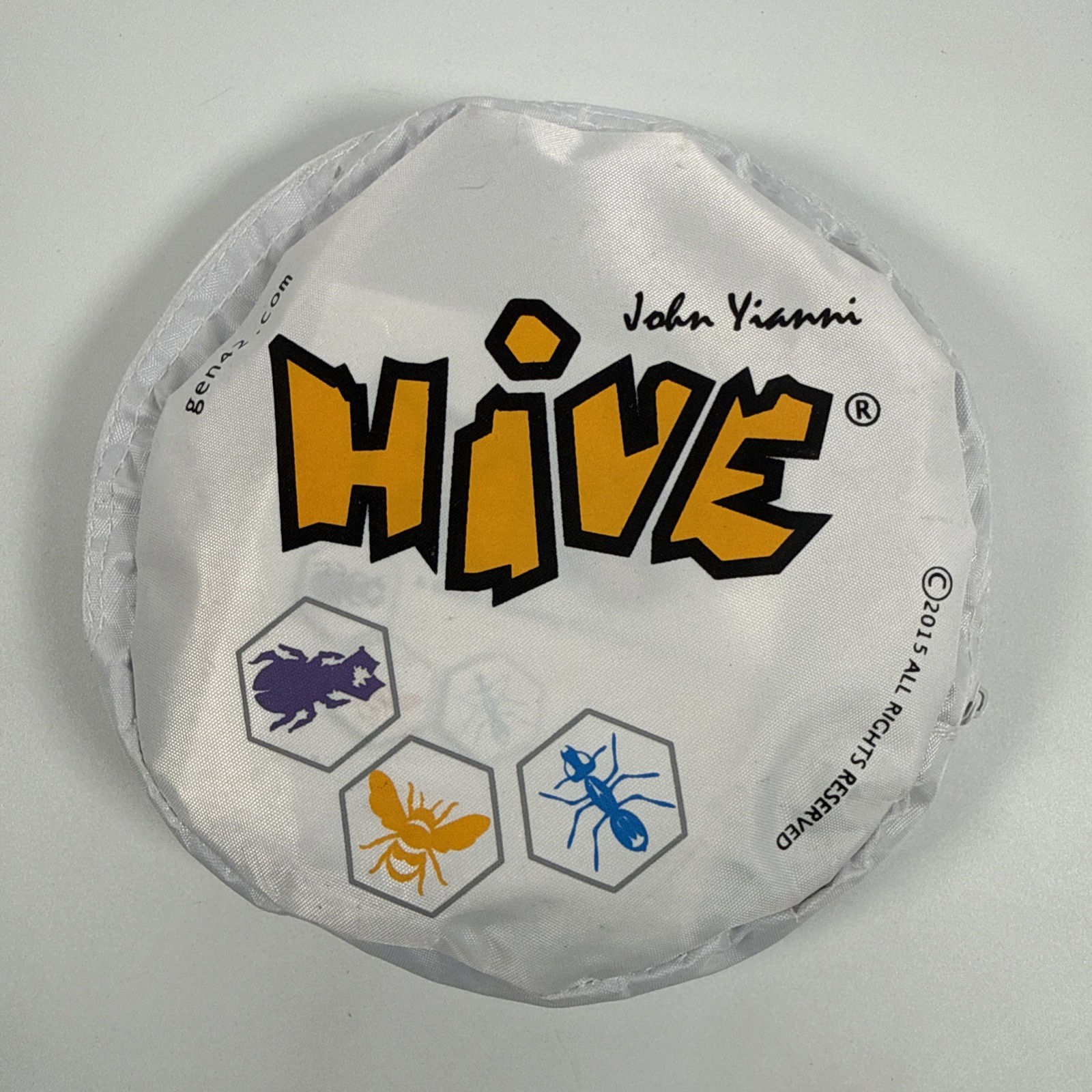 HIVE Tile Board Game COMPLETE John Yianni Smart Zone Gen 42 Award Winner!