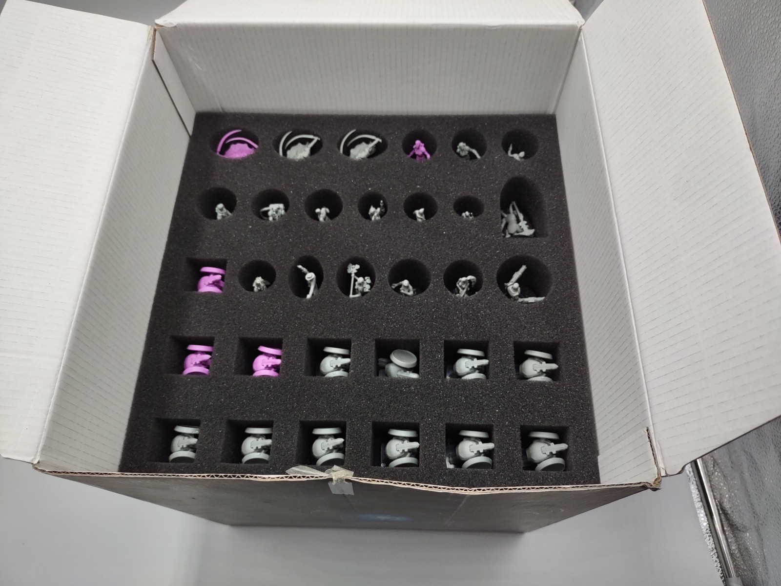 Secrets of the Lost Station Miniature Set “108” Resin Sci-fi Minis (#L1-C4)