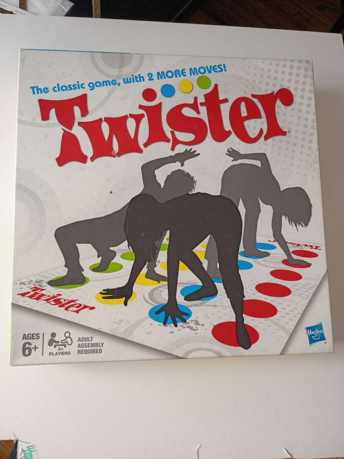 Hasbro Twister Game 2012 Edition Classic Party Floor Game Complete