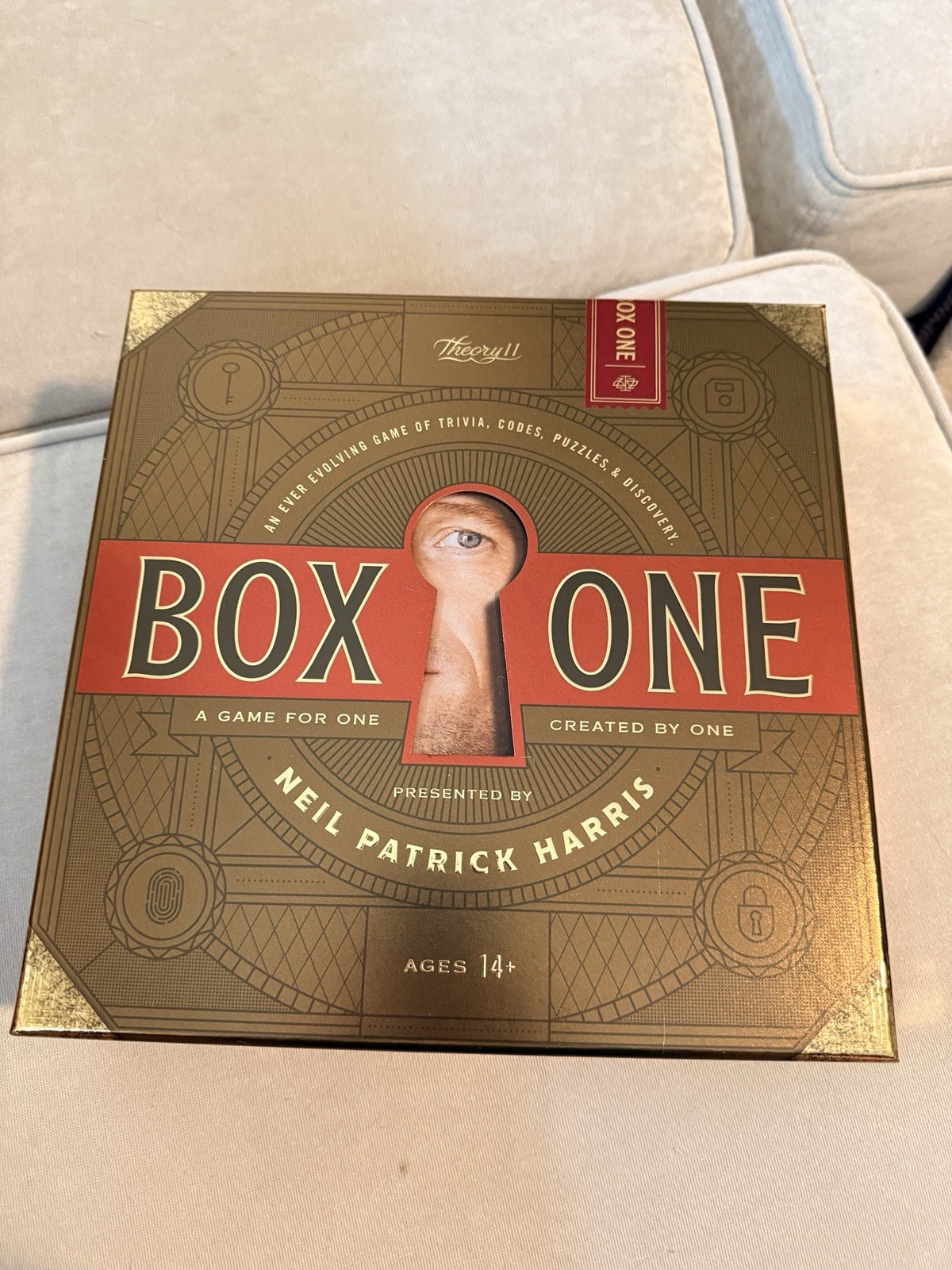 Box ONE Theory11 Neil Patrick Harris Solo Puzzle Game Opened Never Played