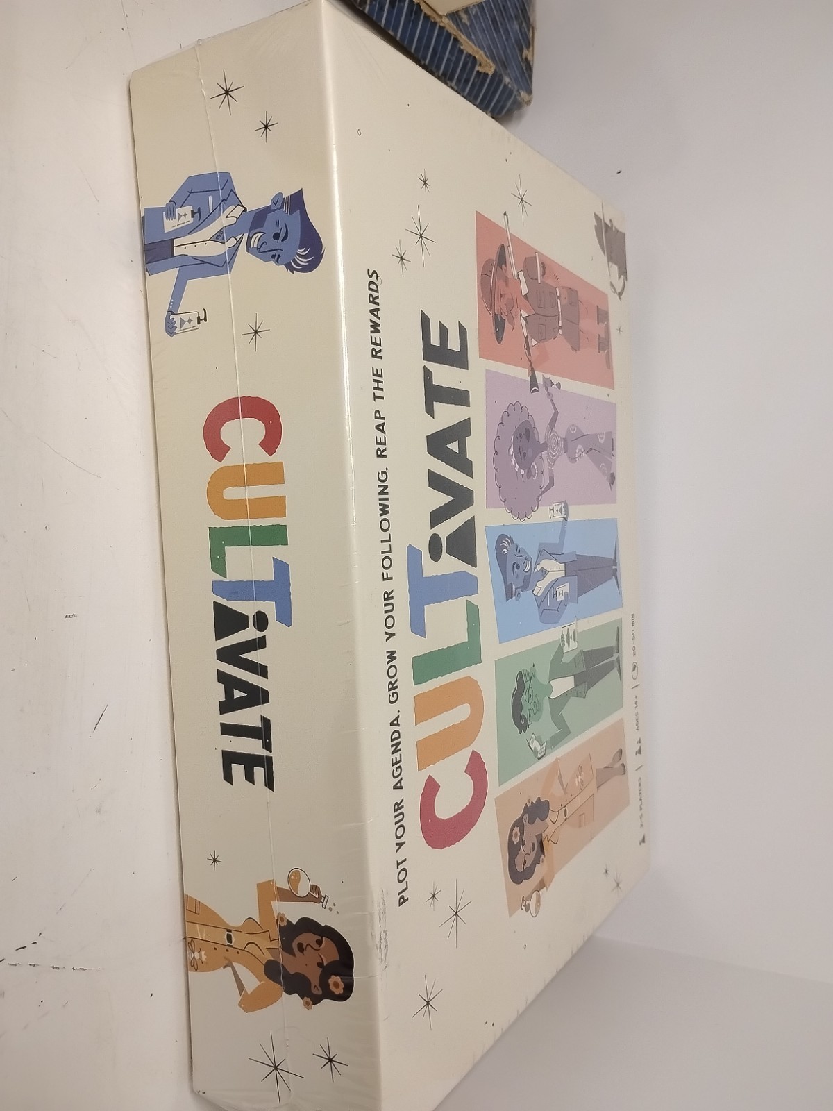 Atlas Games – CULTivate Casual Board Game for 2-5 Players Ages 14+