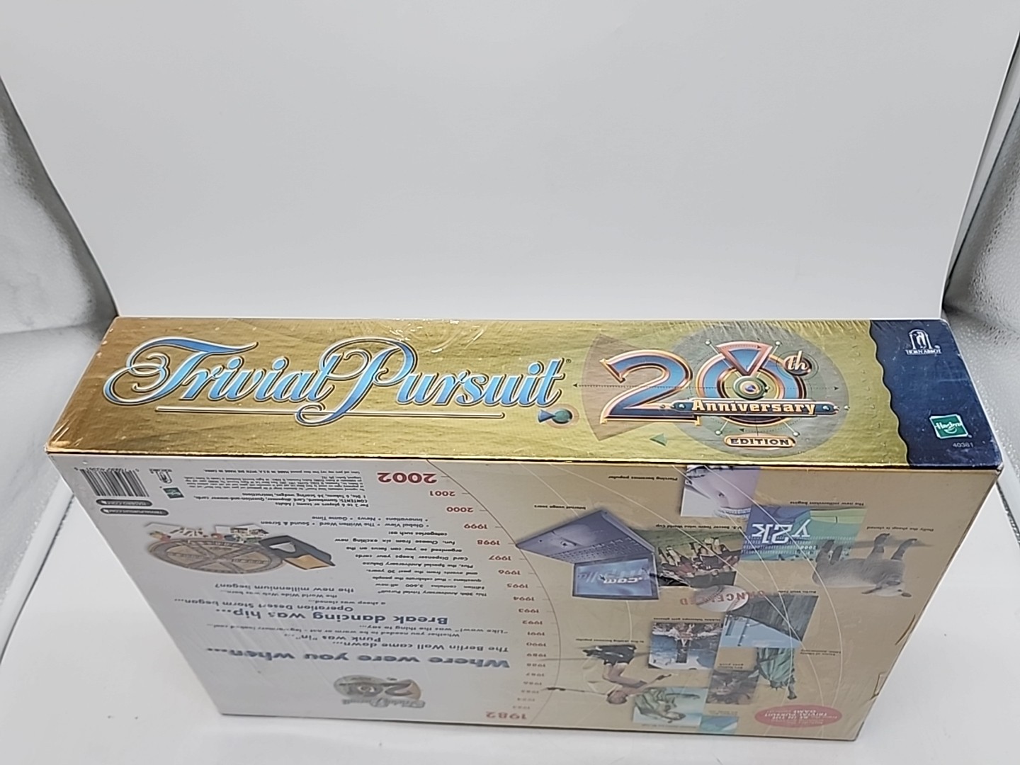 Hasbro Games Trivial Pursuit 20th Anniversary DELUXE Edition NEW SEALED *READ*