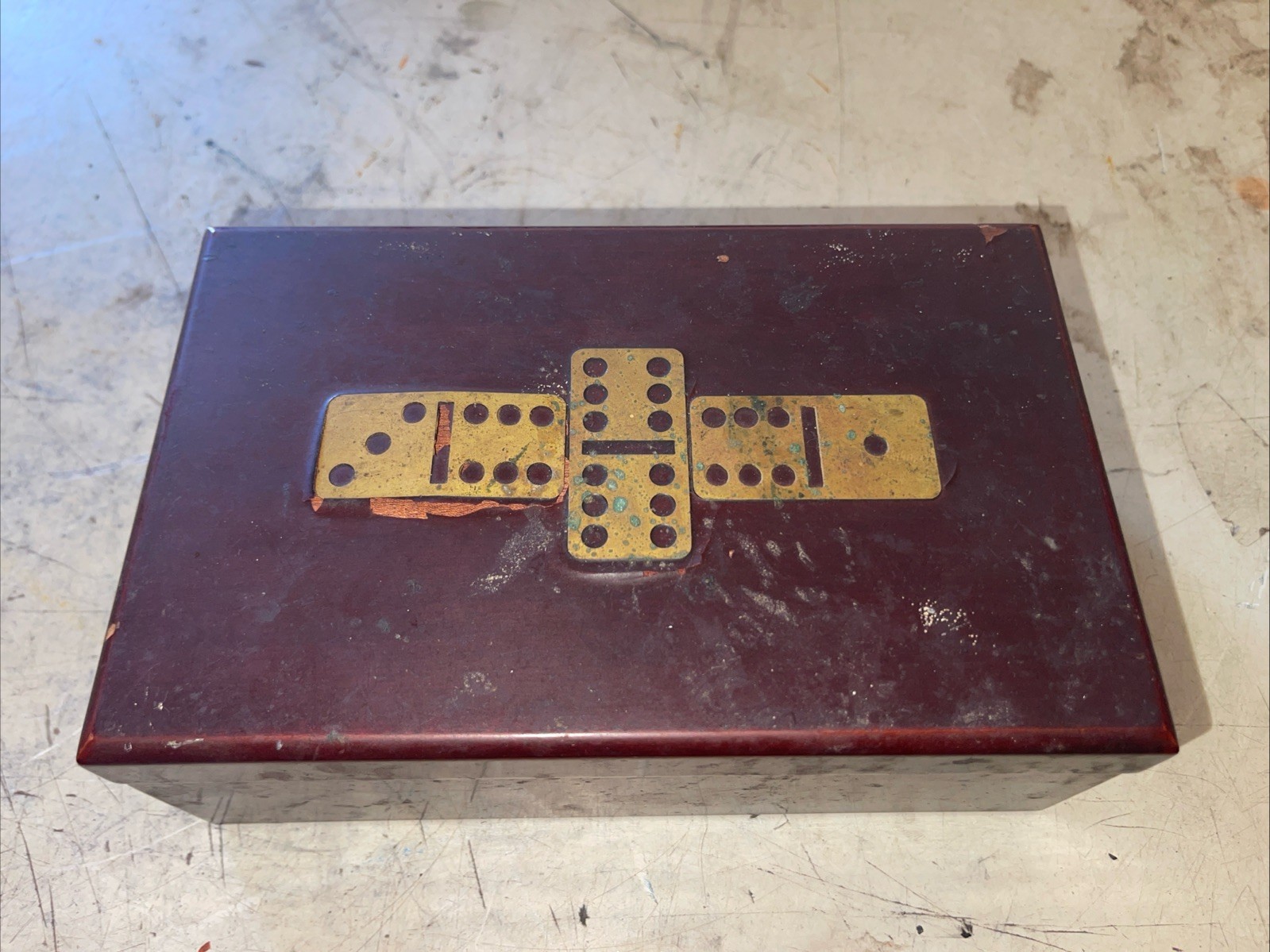 Double Nine Dominoes Wooden Box Case Brass Inlays 55 Bakelite Tiles