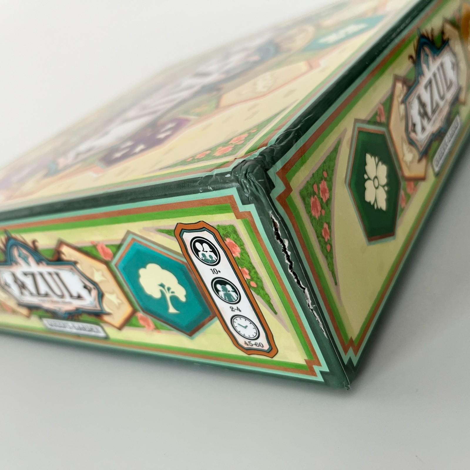Azul: Queen’s Garden Board Game Next Move / Plan B Games Complete