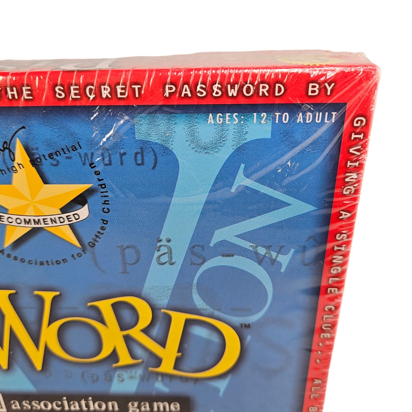 Password Word Association Family Game Night 2003 4th Edition 12 and Up Sealed
