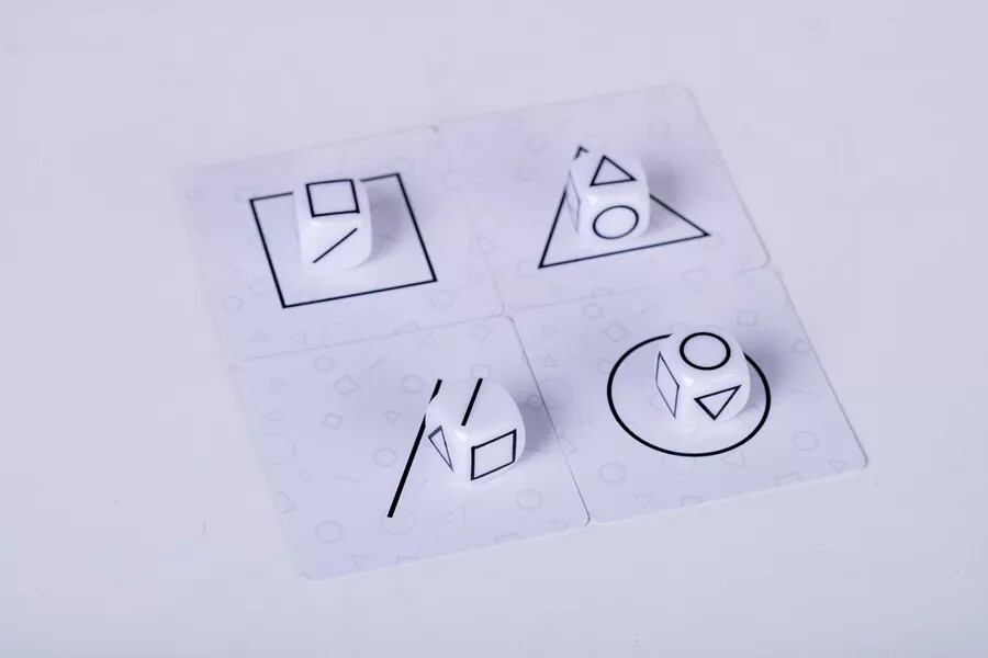 #Artbox , Drawing Board Game