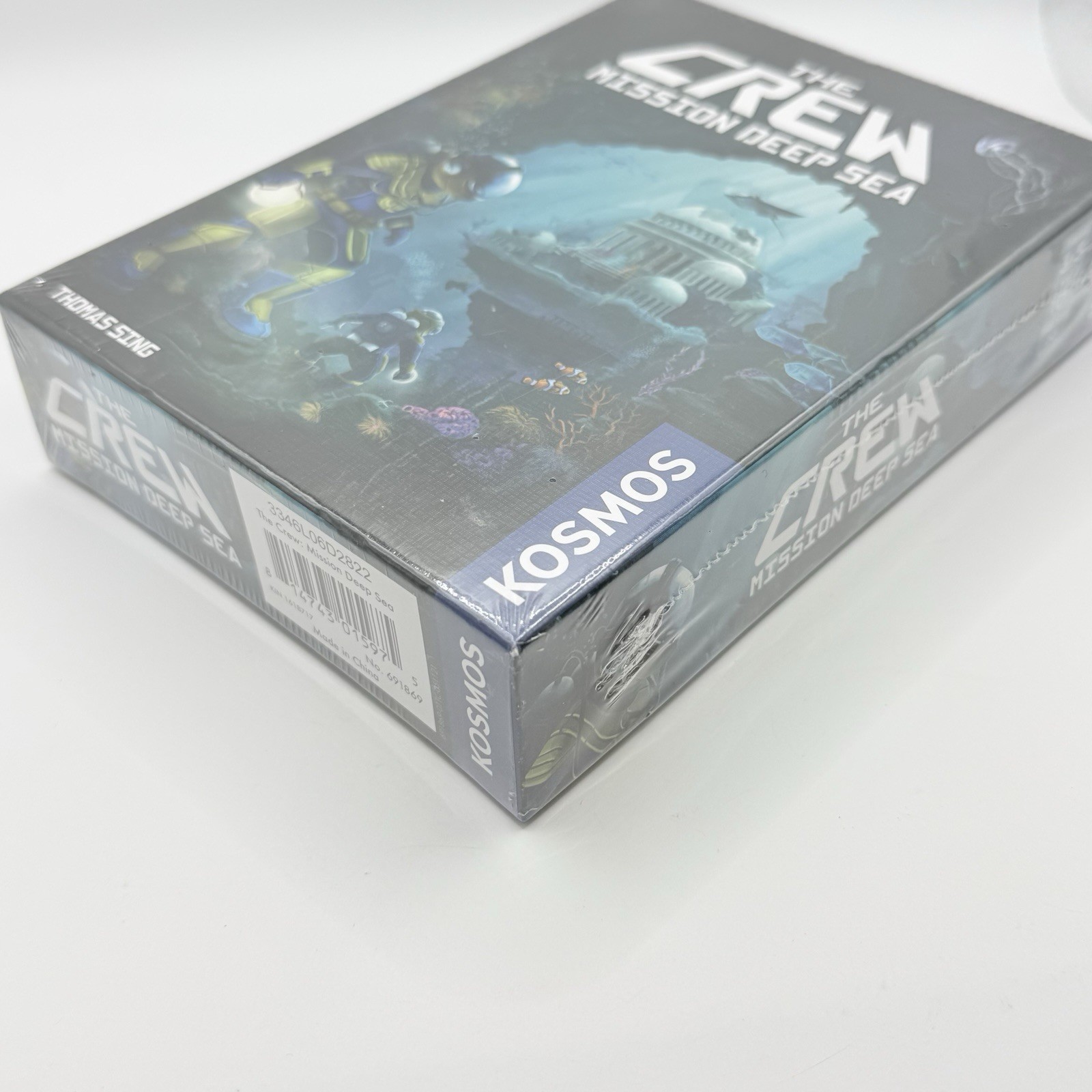 Factory Sealed Thames & Kosmos The Crew: Mission Deep Blue Sea Co-Op Card Game