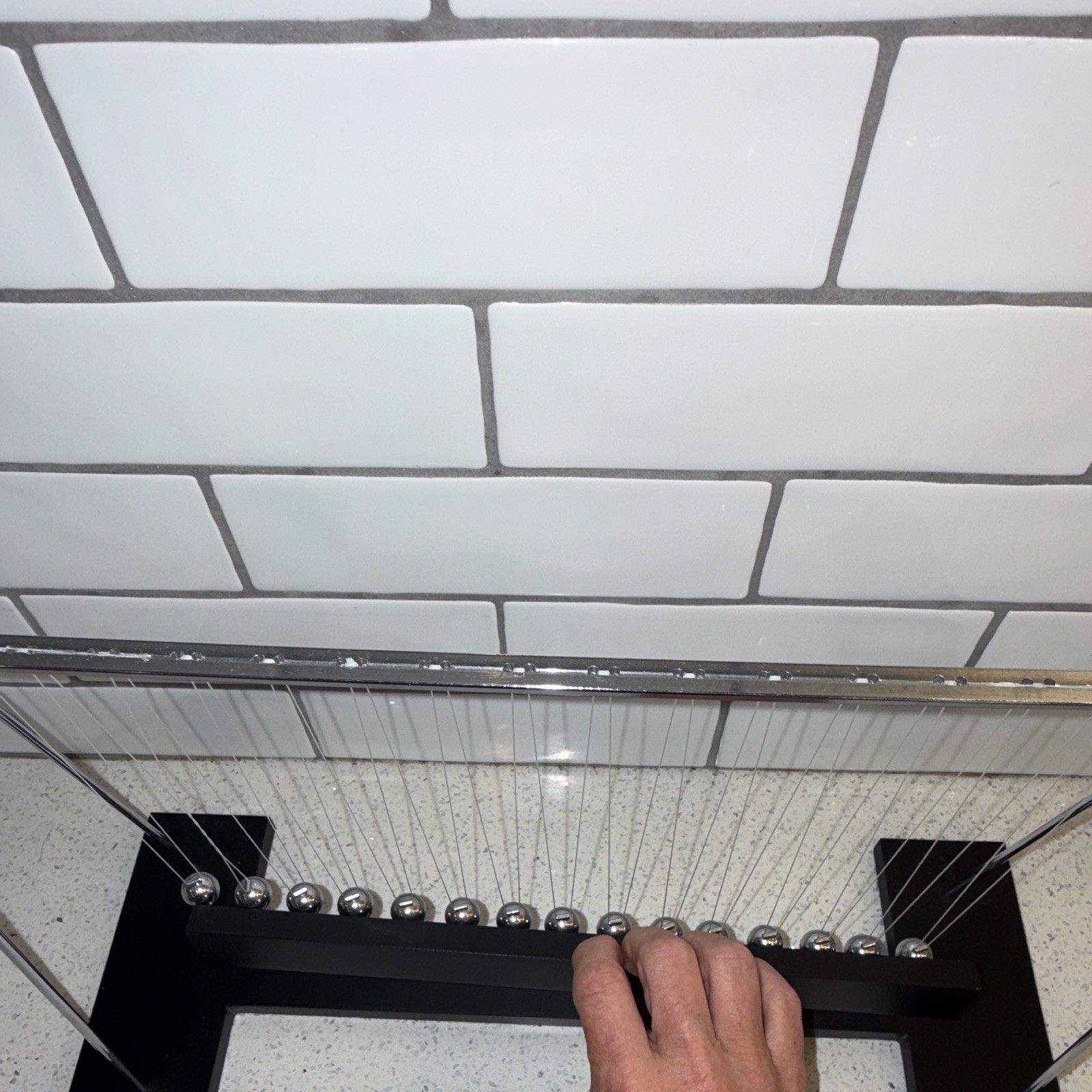 Newton’s Cradle Desktop Physics Educational Game