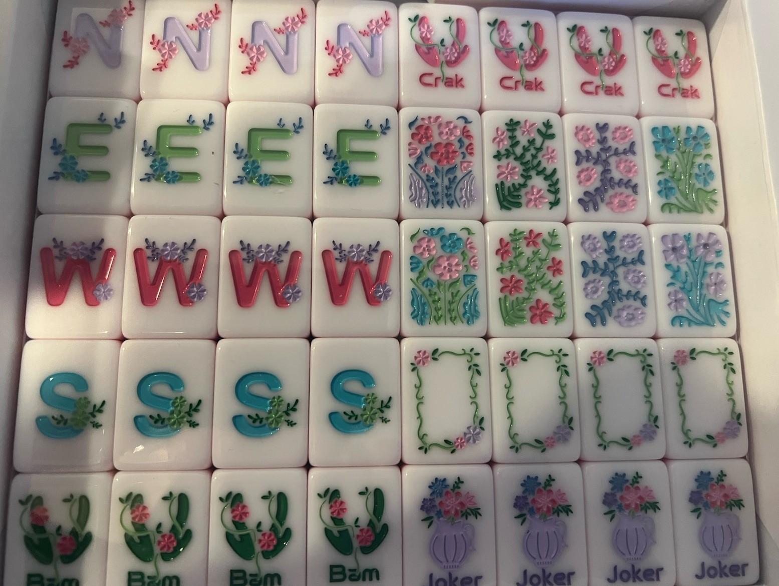 Florea Luxury American Mahjong Set 160 Hand Painted Tiles Purple Gift Box