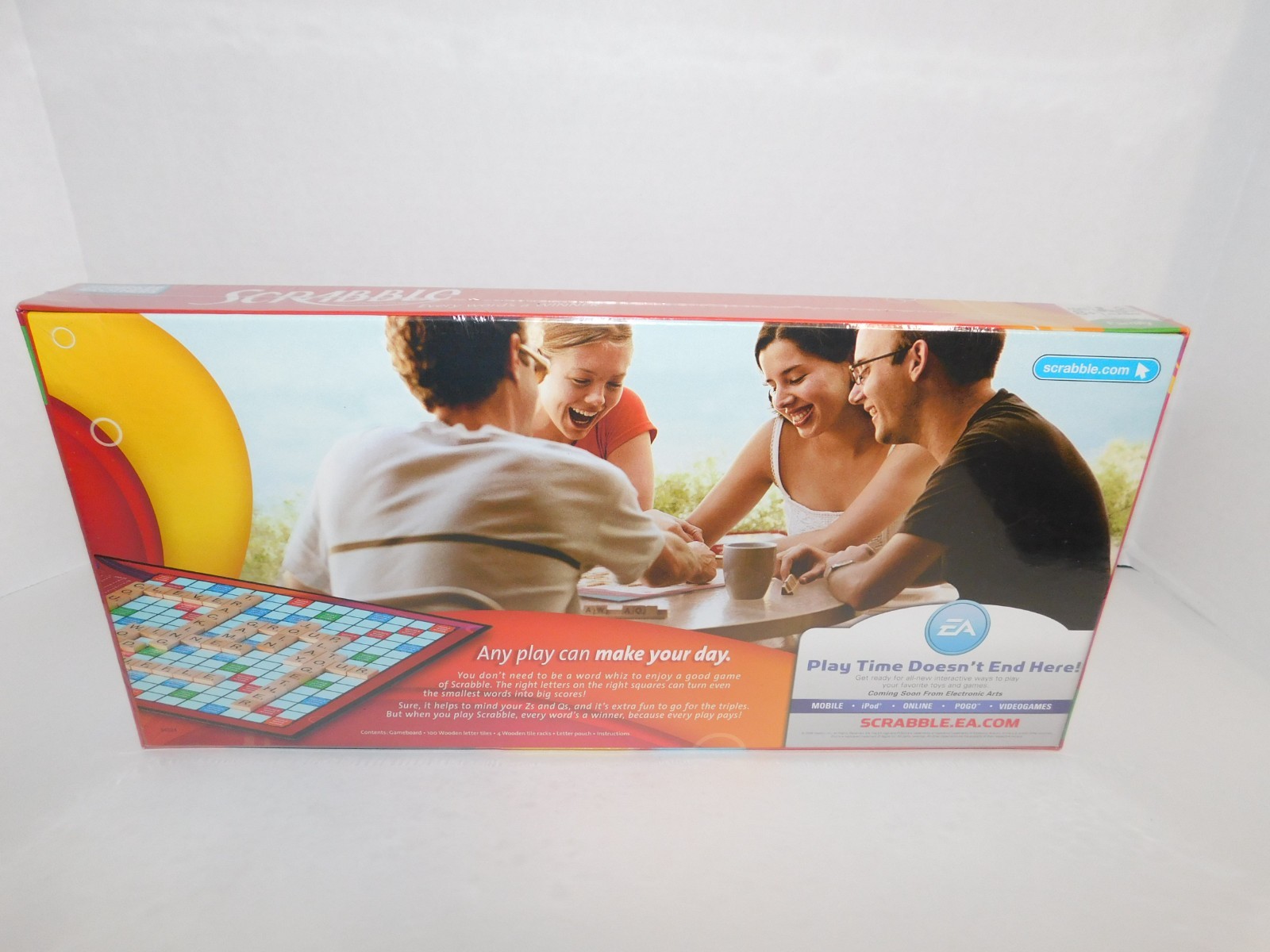 Brand NEW Parker Brothers Scrabble 2008 Version Sealed