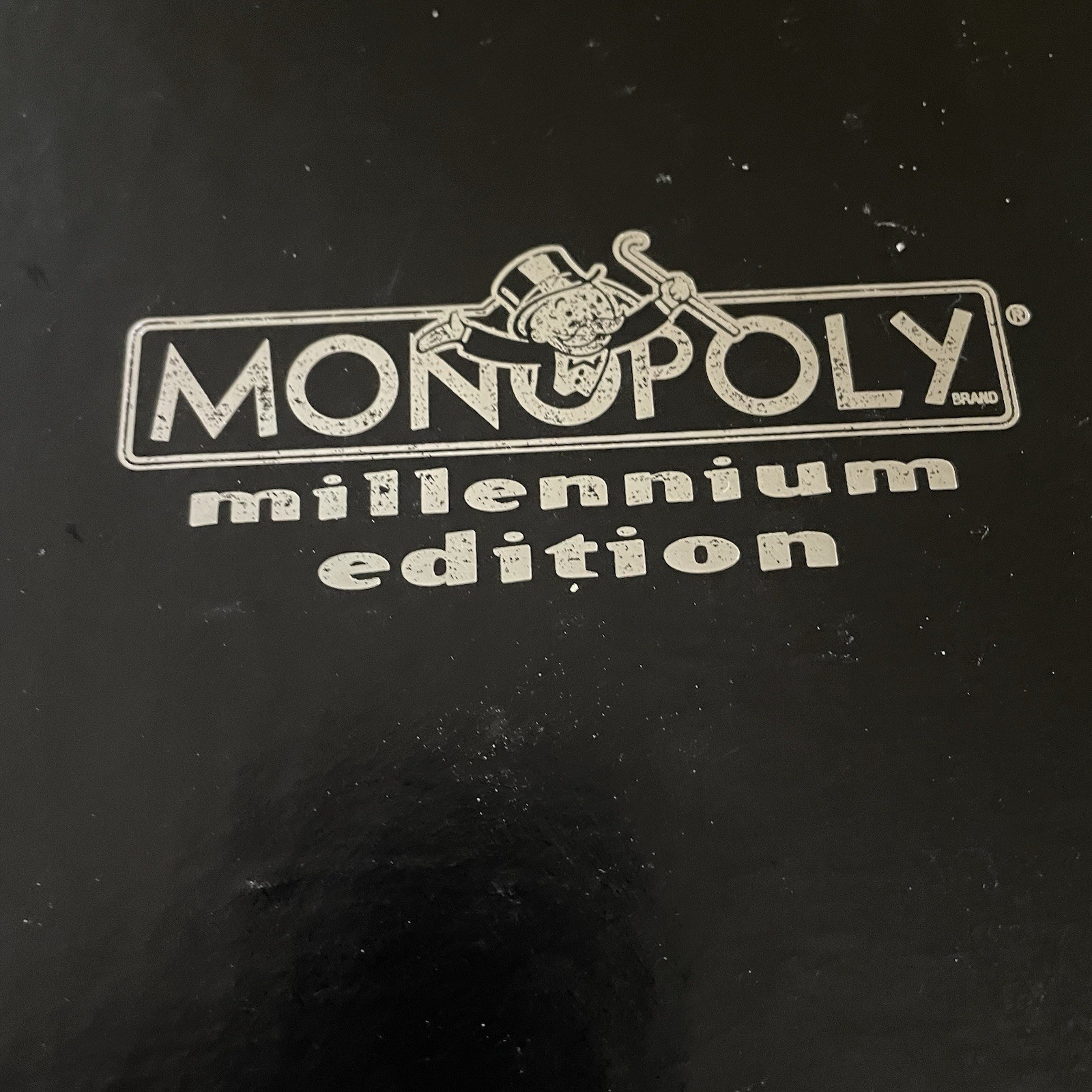 Parker Brothers Monopoly 2000 Millennium Edition