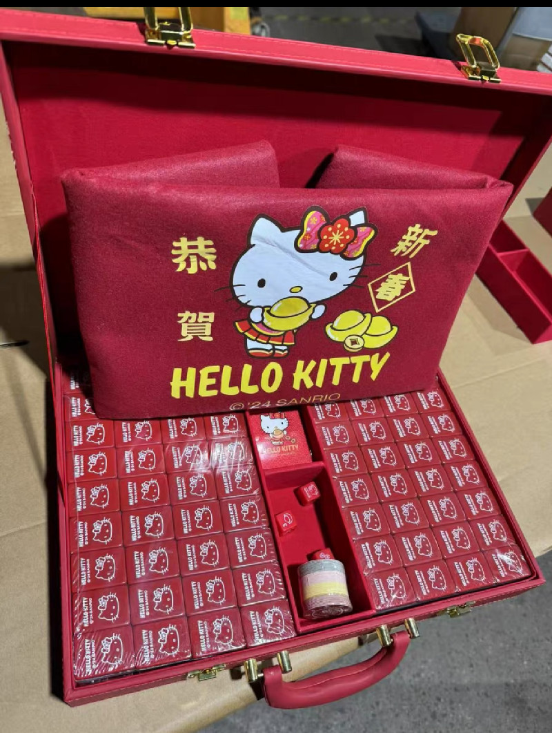 Original SAM’S CLUB Limited Hello Kitty Mahjong SET New Year GIFT