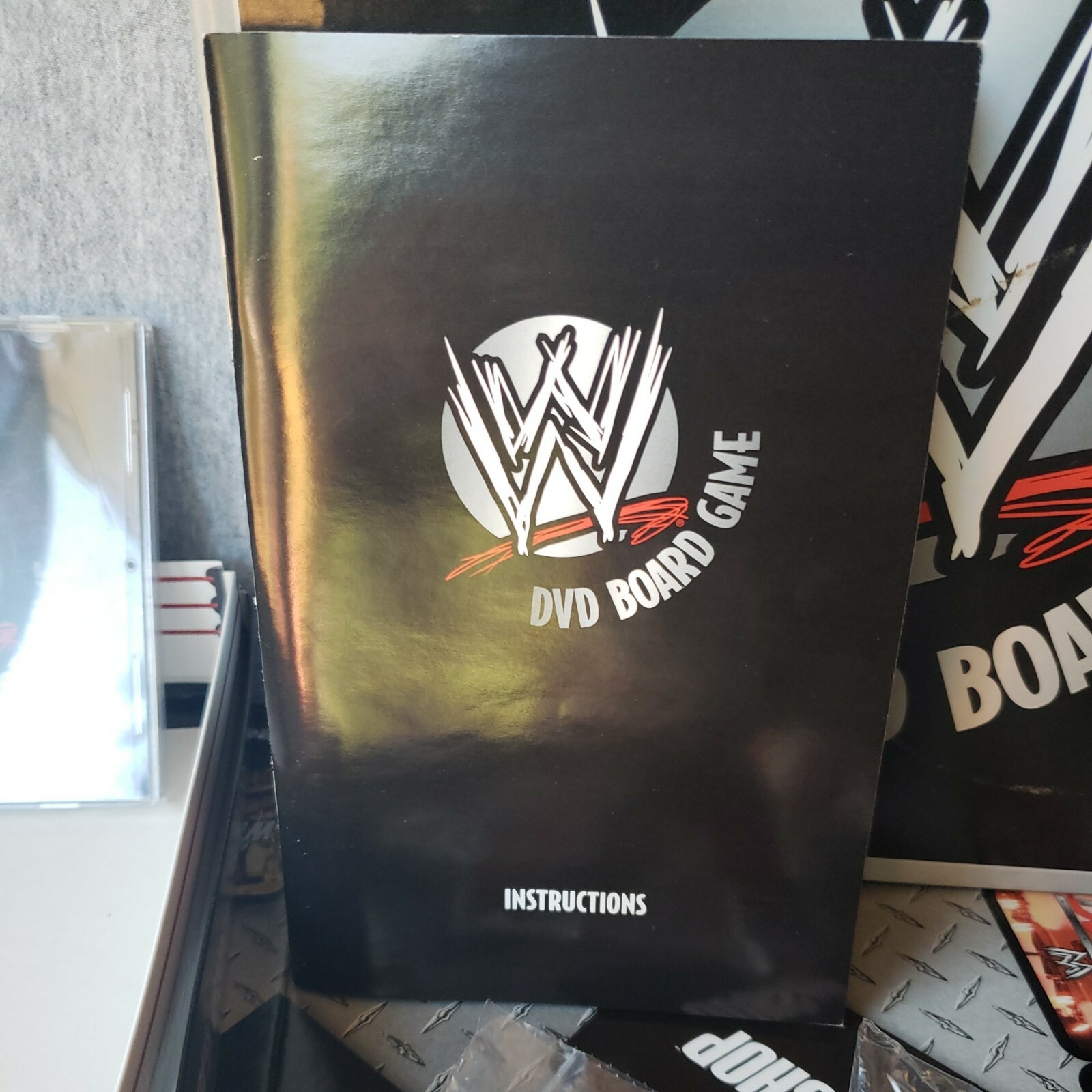 World Wrestling Entertainment DVD Board Game Smack Down Raw 2005