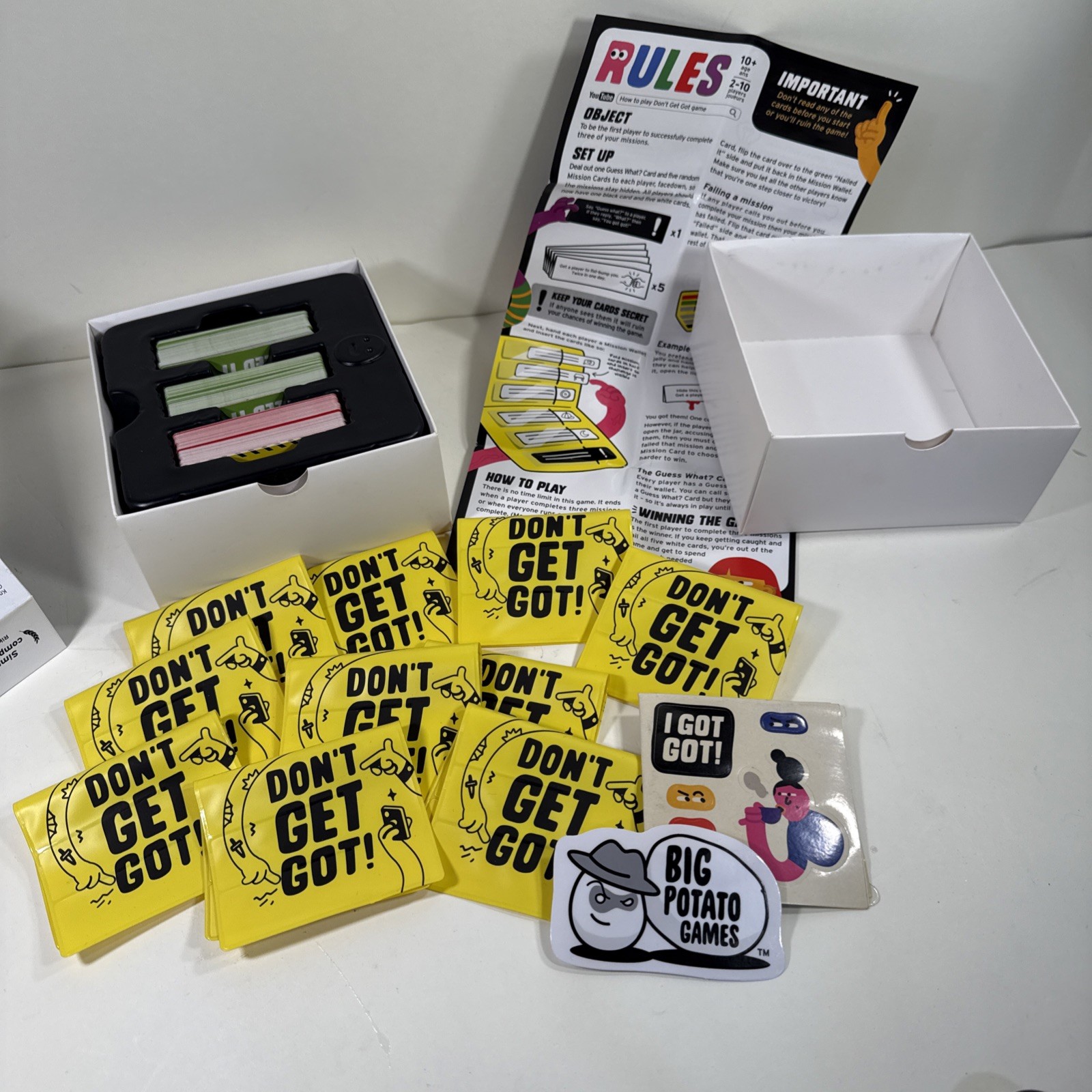 Big Potato Games – DON’T GET GOT! Board Game – White/Yellow – Dont Get Got