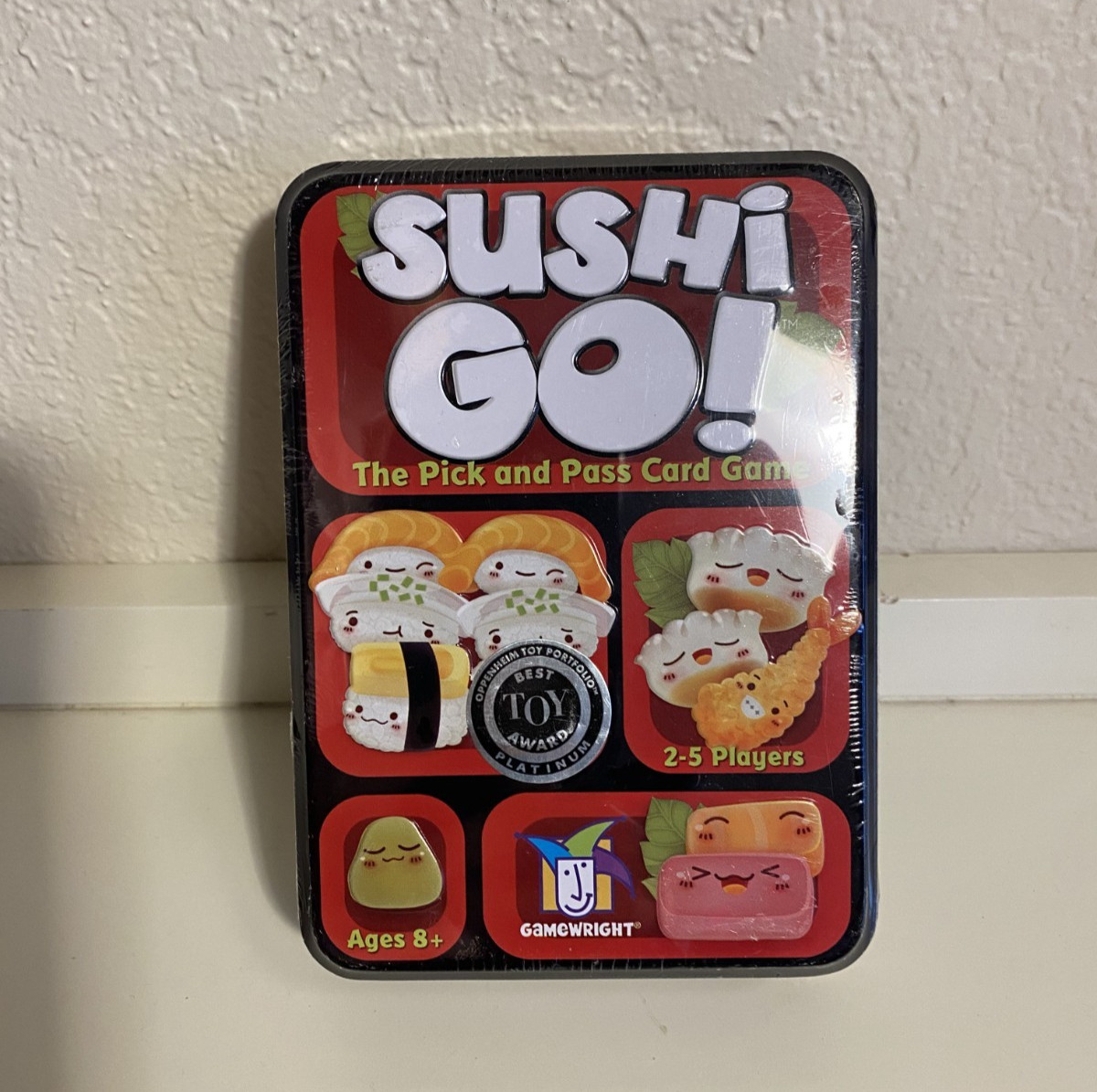 Sushi Go! The Pick and Pass Card Game NEW Sealed Best Toy Award Winner