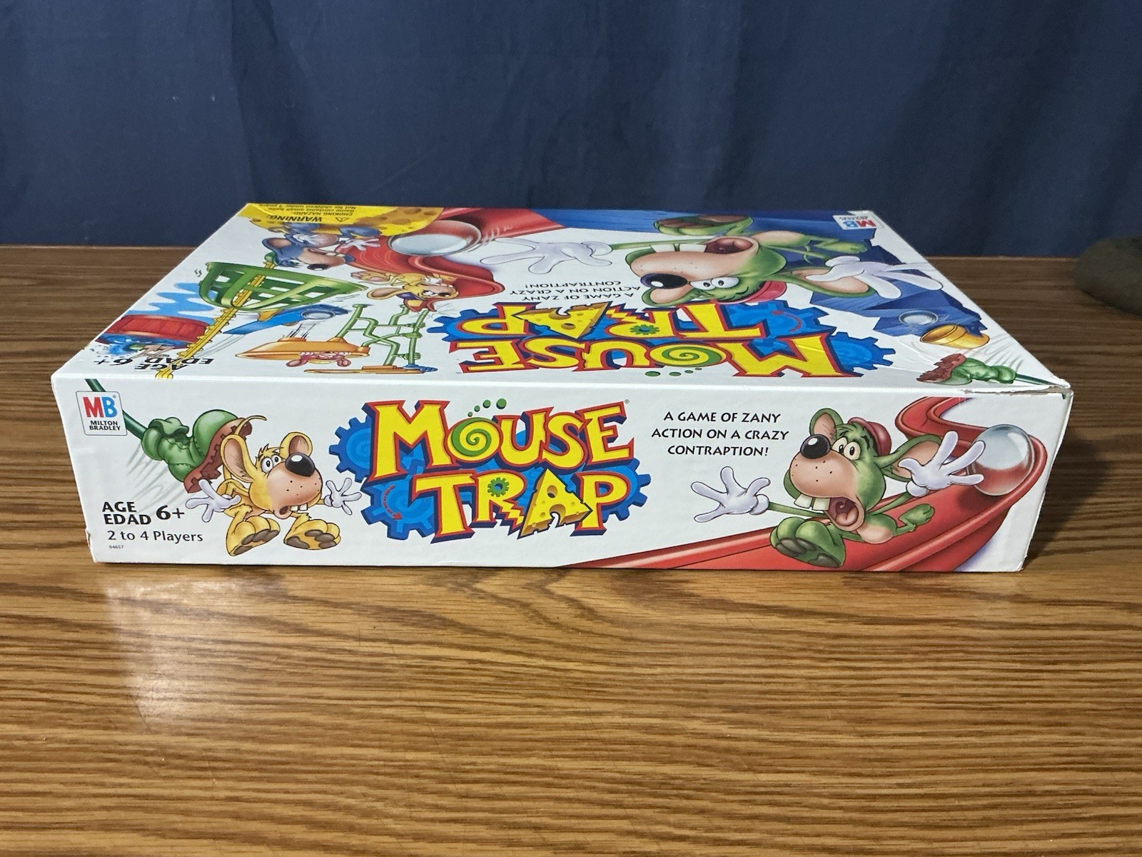 VINTAGE Mouse Trap COMPLETE Milton Bradley 2005 Classic Board Game Kids Family