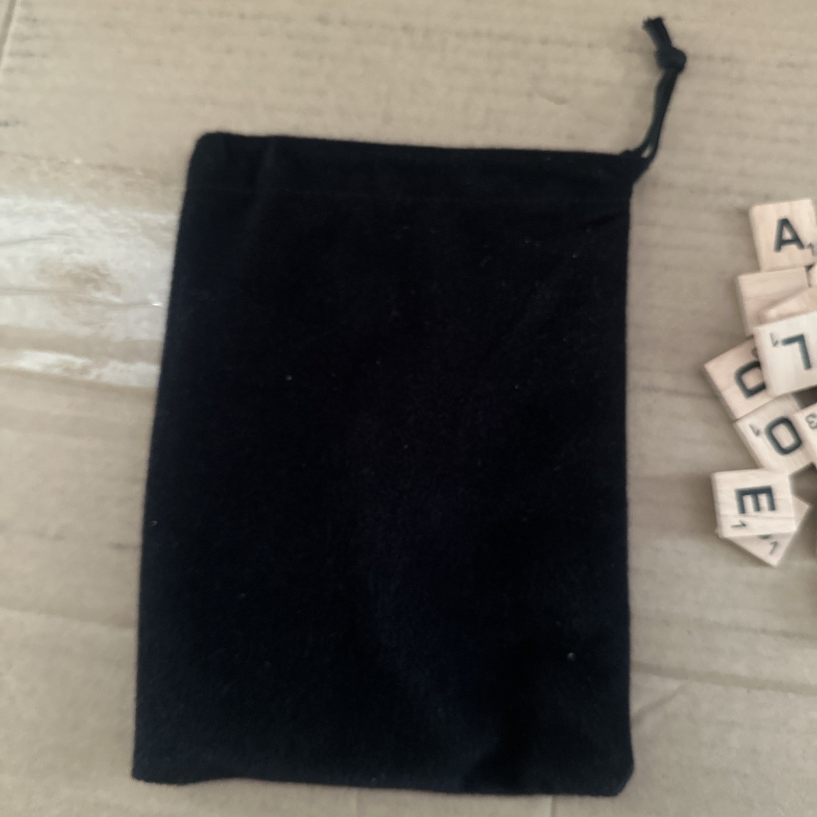 Hasbro Gaming Scrabble Crossword board game A8166 intact AND complete 100 TILES