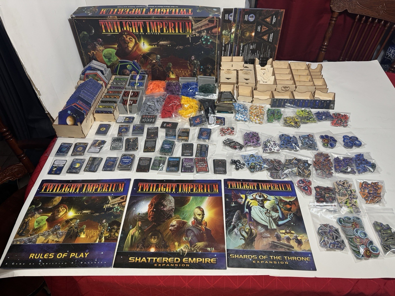 Twilight Imperium: 3rd Edition Shards of the Throne & Shattered Empire Expansion