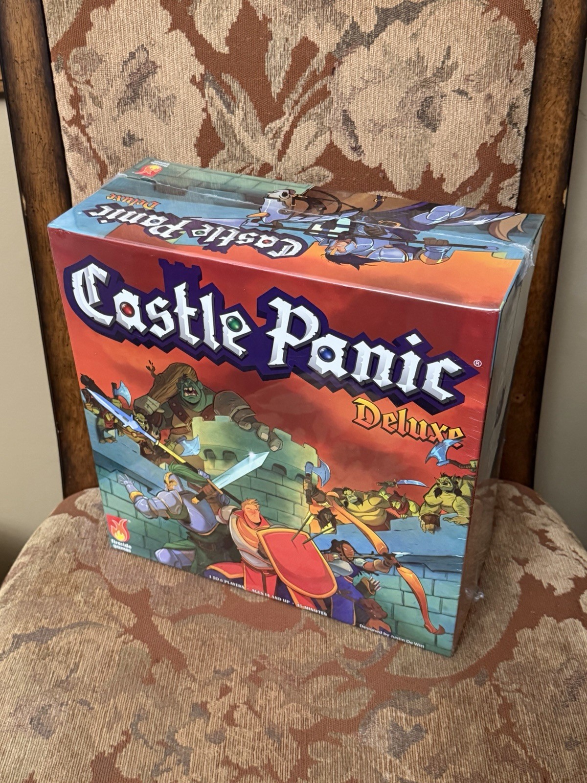 Fireside Board Game Castle Panic (Deluxe Ed) Box SW (New)