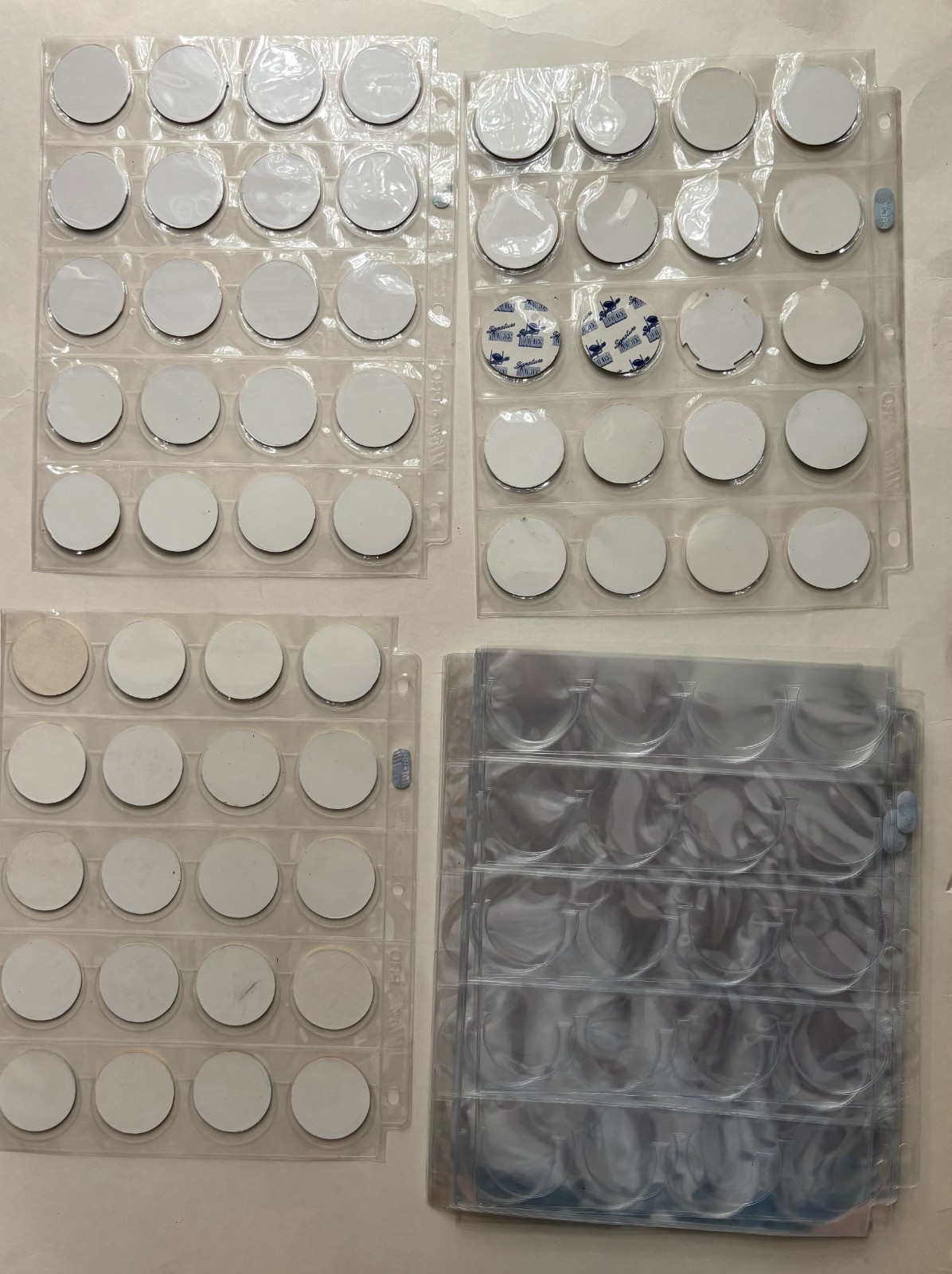21 HOLOGRAM PAGES POGS MILK CAP Holds 20 each 60 POGS INCL UDED VINTAGE NEW