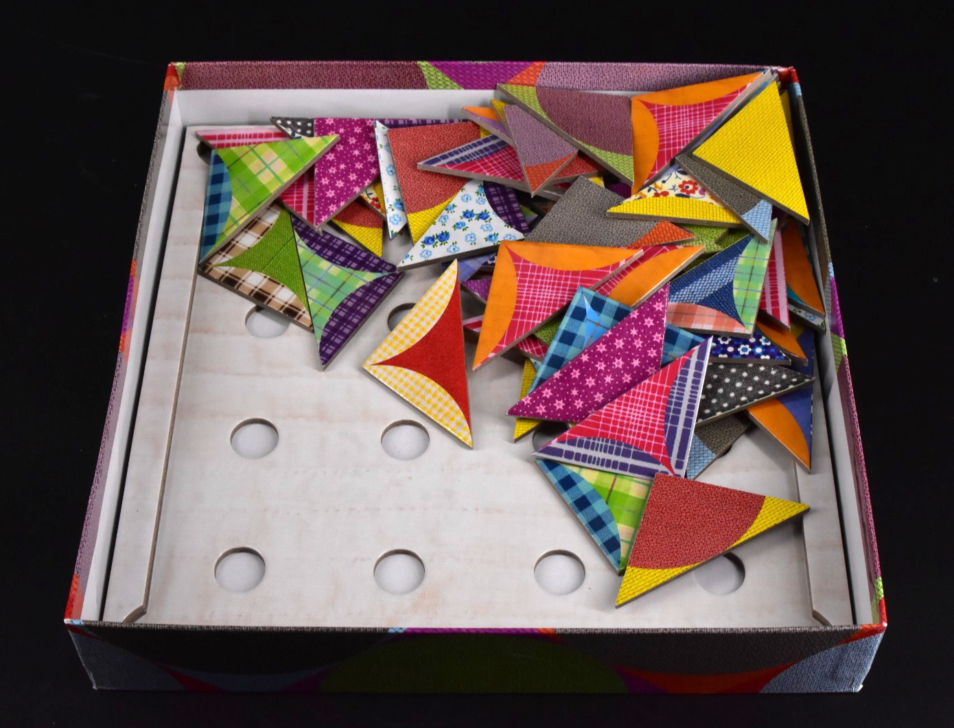 eeboo Patchwork Pattern Tiles Quilt Pieces Game Creative Play Matching Design