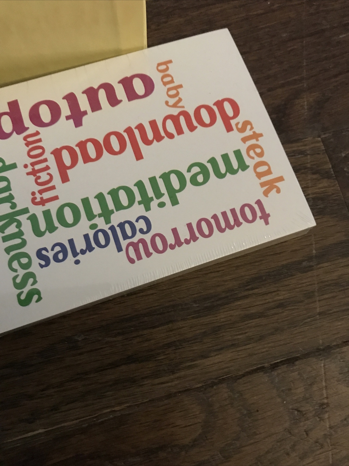 Complete Preowned 2013 Oddly Obvious! Party Card Game By Endless Games