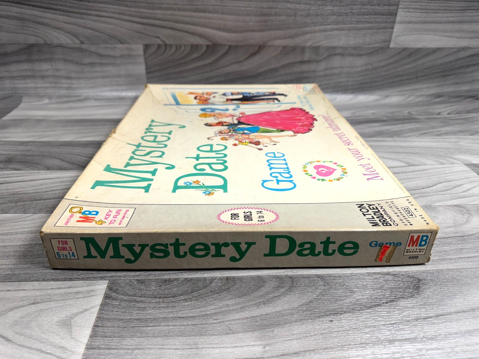 VINTAGE 1965 MILTON BRADLEY MYSTERY DATE GAME BOARD GAME MPN 4502 COMPLETE