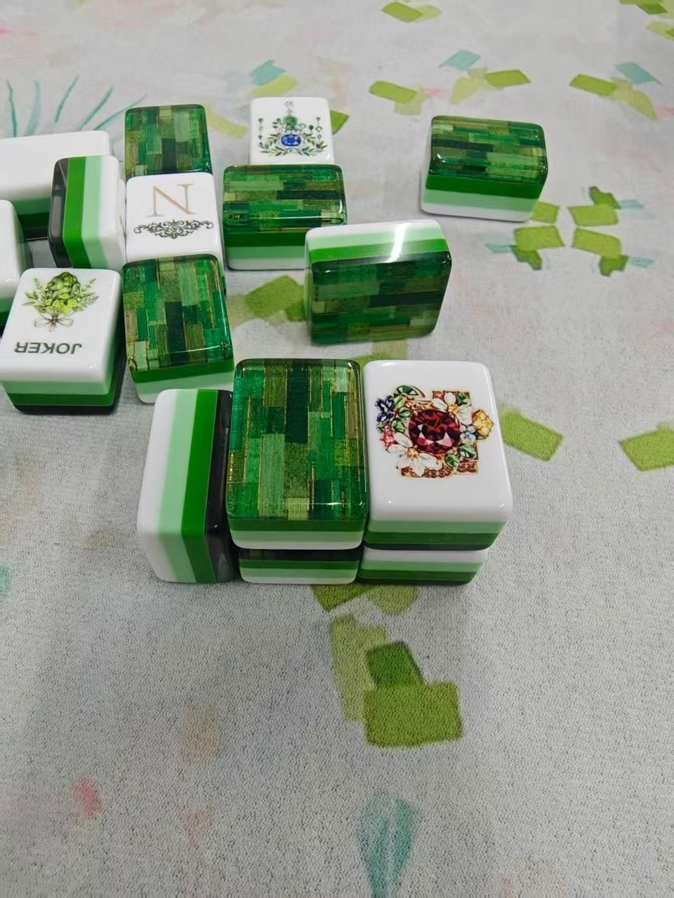 Bamboo Style 4-Layer Emerald Green Back American Mahjong Tiles