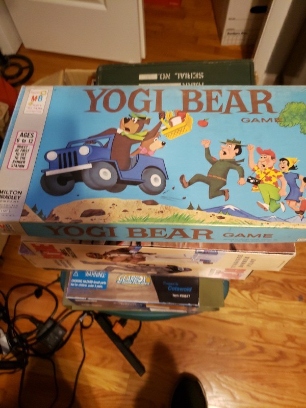 1971 Yogi Bear Board Game Vintage Milton Bradley 4107 Pieces In Picture Includ