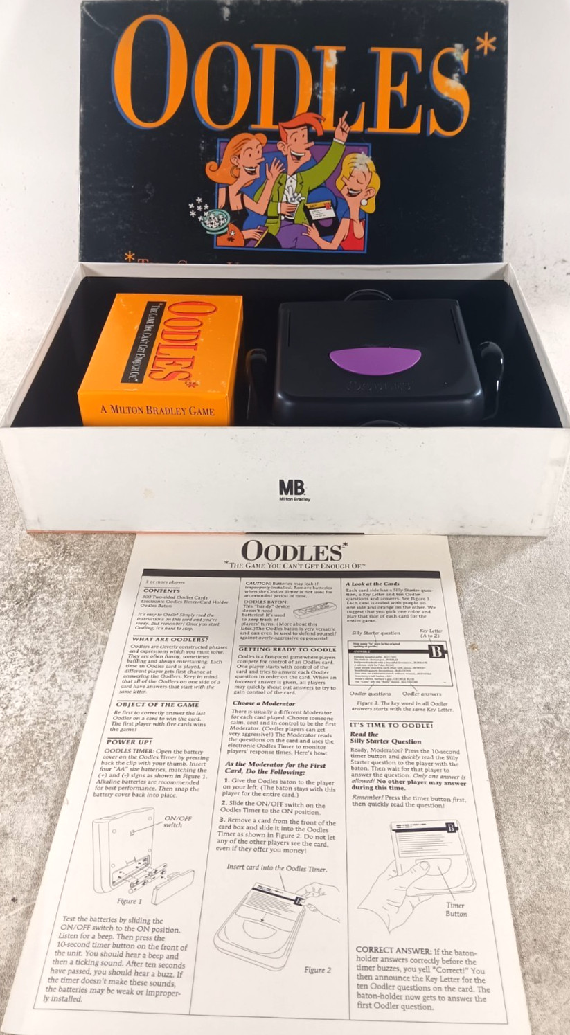 Oodles Board Game Family Card Game 1992 Vintage Milton Bradley