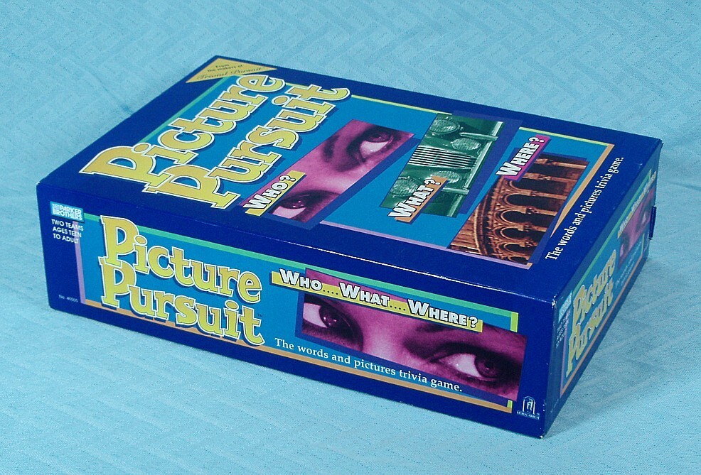 Picture Pursuit Game, Parker Brothers, 1994